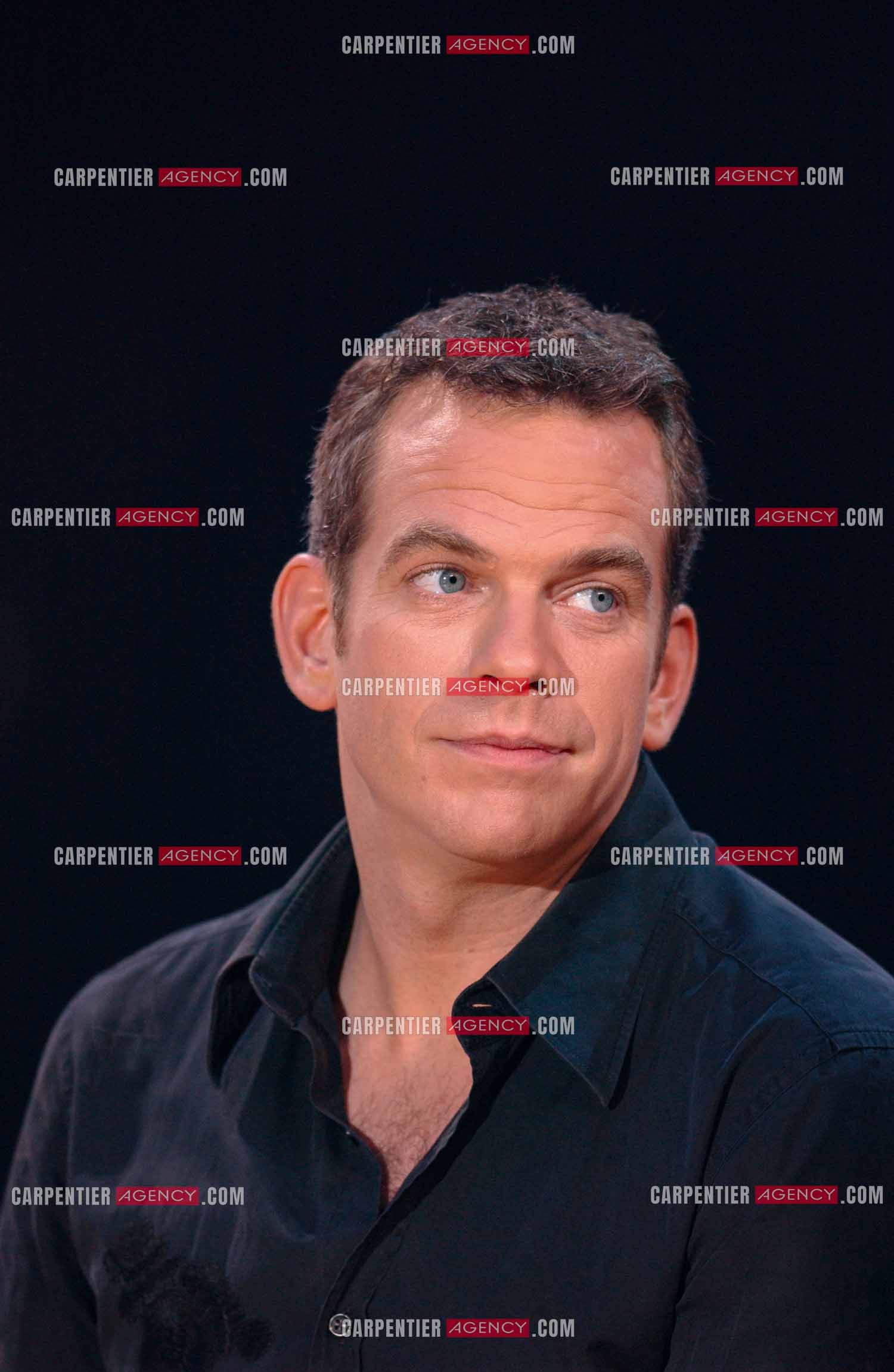 Portrait du chanteur Garou.  ( Exclusif )