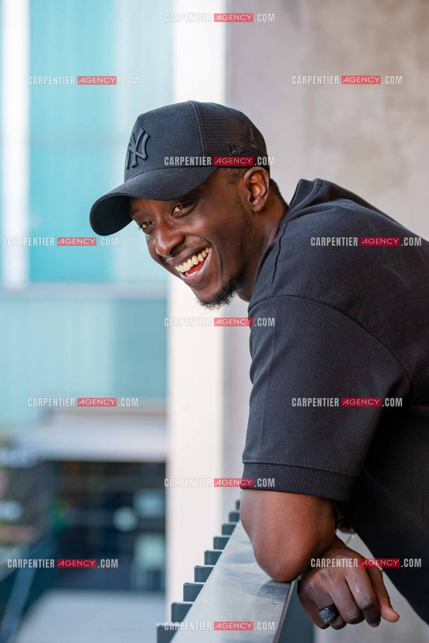 L'acteur et humoriste  Ahmed Sylla en promotion pour le film “JUMEAUX MAIS PAS TROP“ en avant première au cinéma Six n'étoiles de Six Fours les Plages.      ( Exclusif )