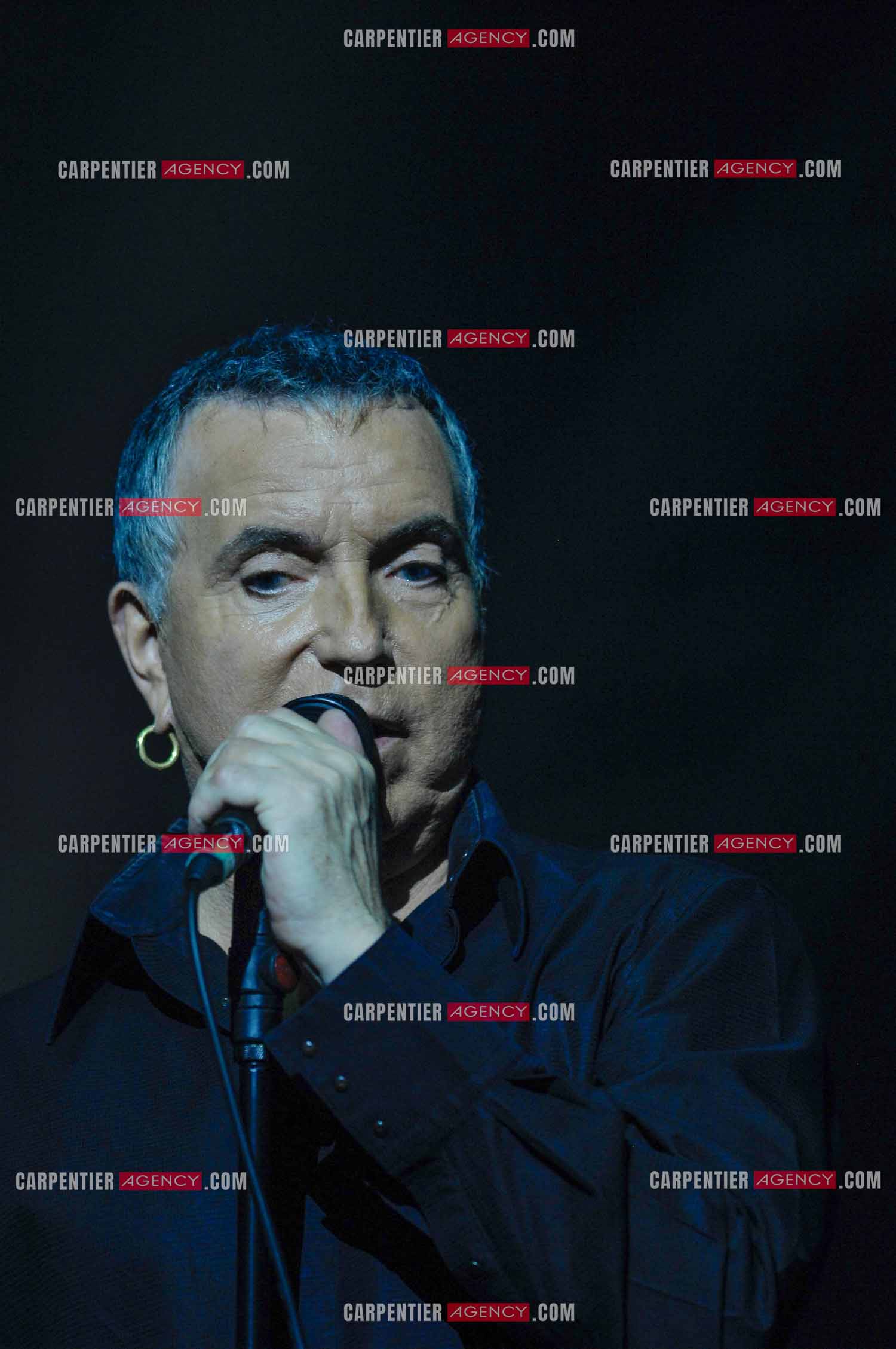 Le chanteur Bernard Lavilliers en concert au Zénith de Paris en 2008.   ( Exclusif )
