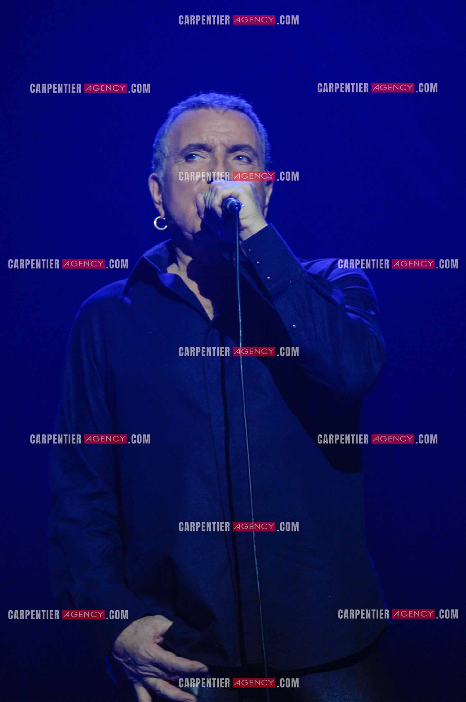 Le chanteur Bernard Lavilliers en concert au Zénith de Paris en 2008.   ( Exclusif )