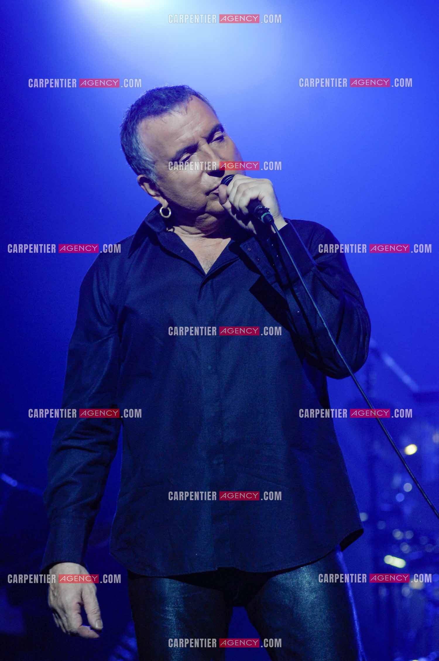 Le chanteur Bernard Lavilliers en concert au Zénith de Paris en 2008.   ( Exclusif )