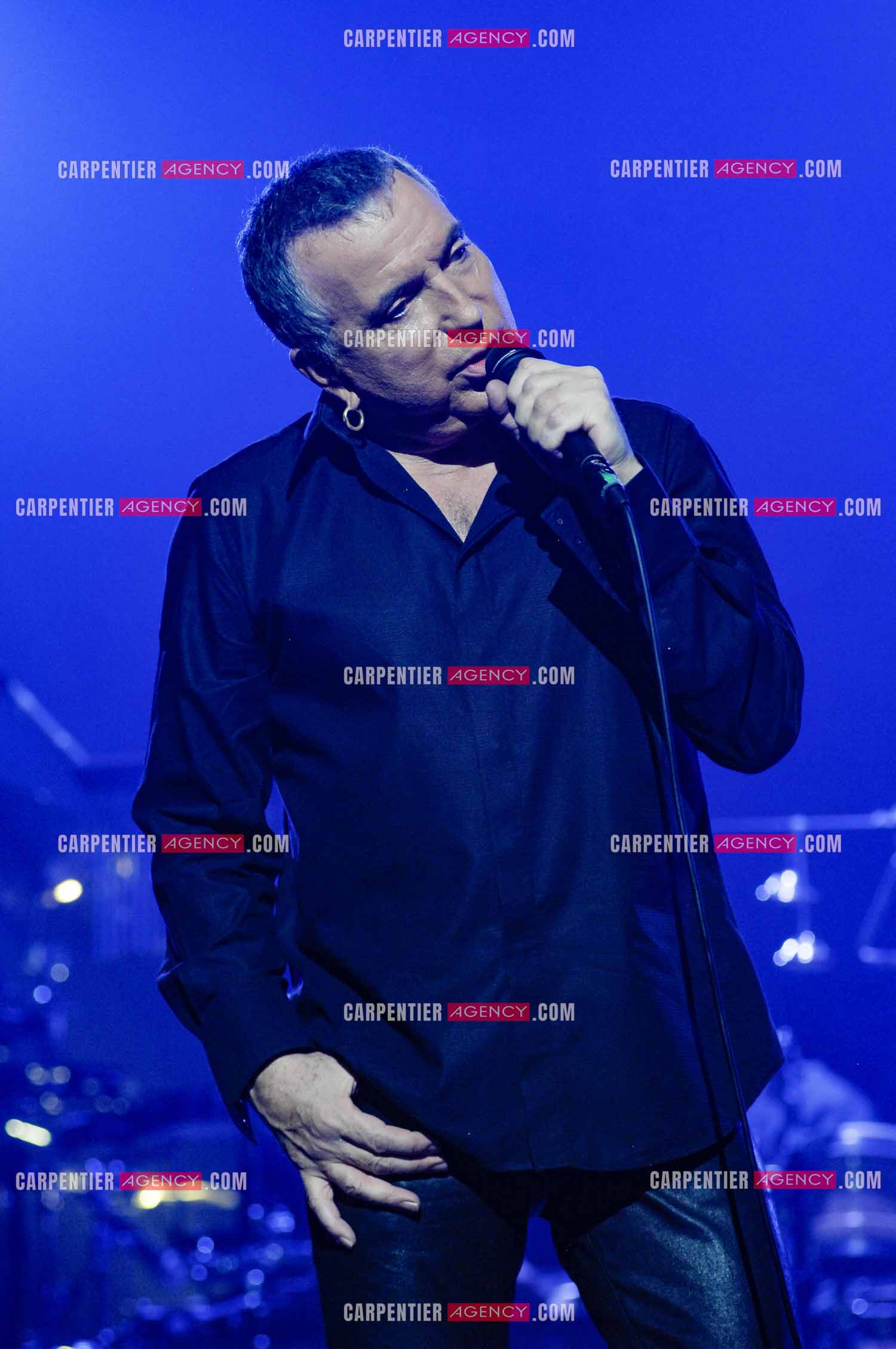Le chanteur Bernard Lavilliers en concert au Zénith de Paris en 2008.   ( Exclusif )
