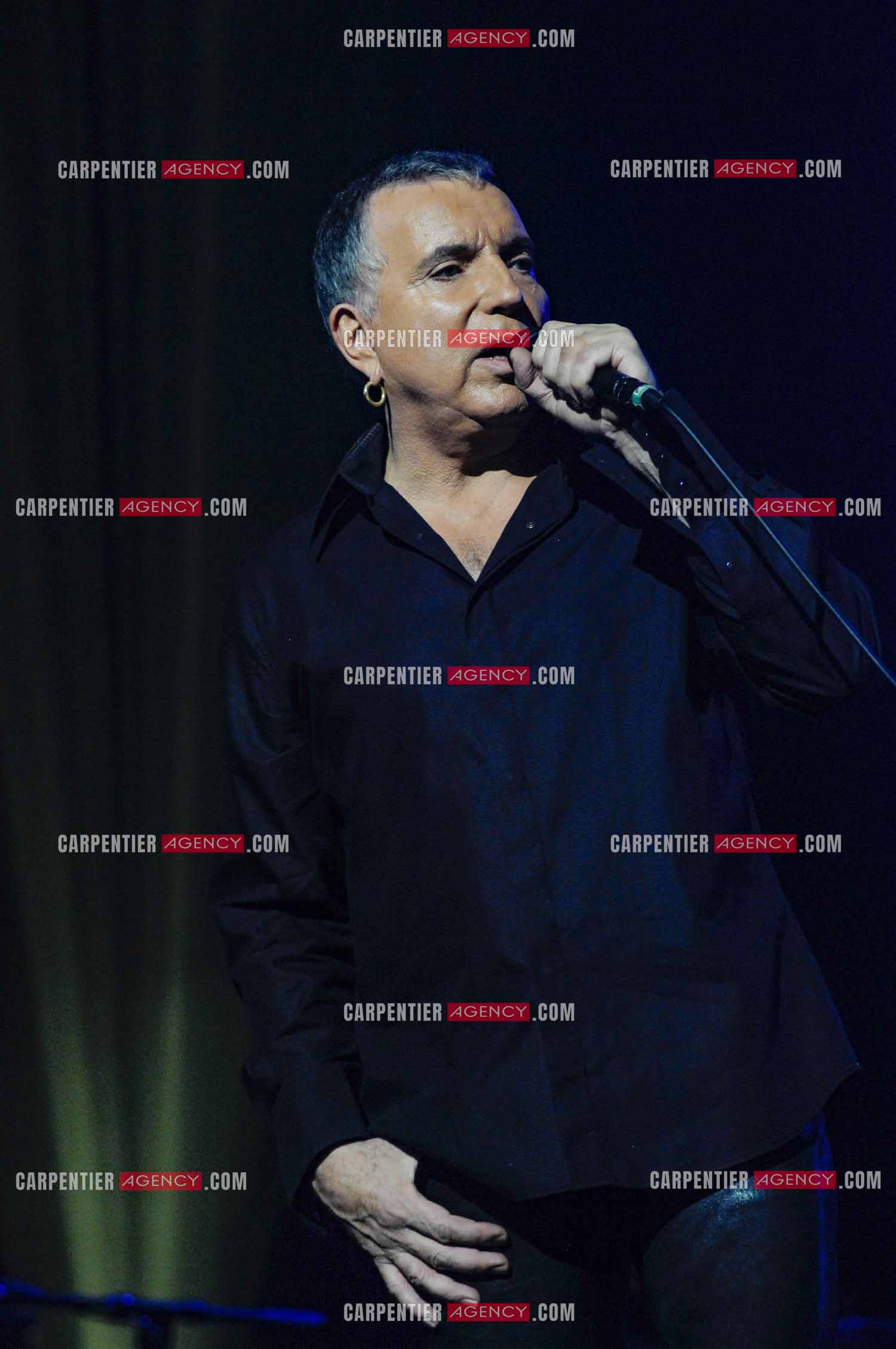 Le chanteur Bernard Lavilliers en concert au Zénith de Paris en 2008.   ( Exclusif )