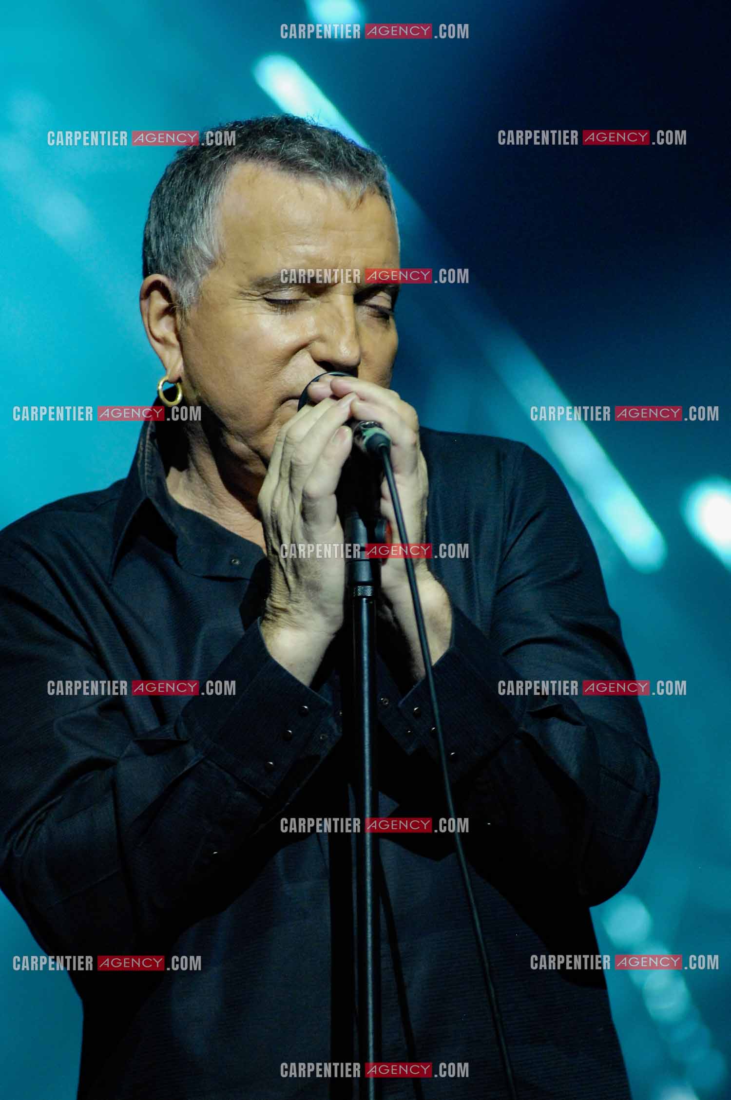 Le chanteur Bernard Lavilliers en concert au Zénith de Paris en 2008.   ( Exclusif )