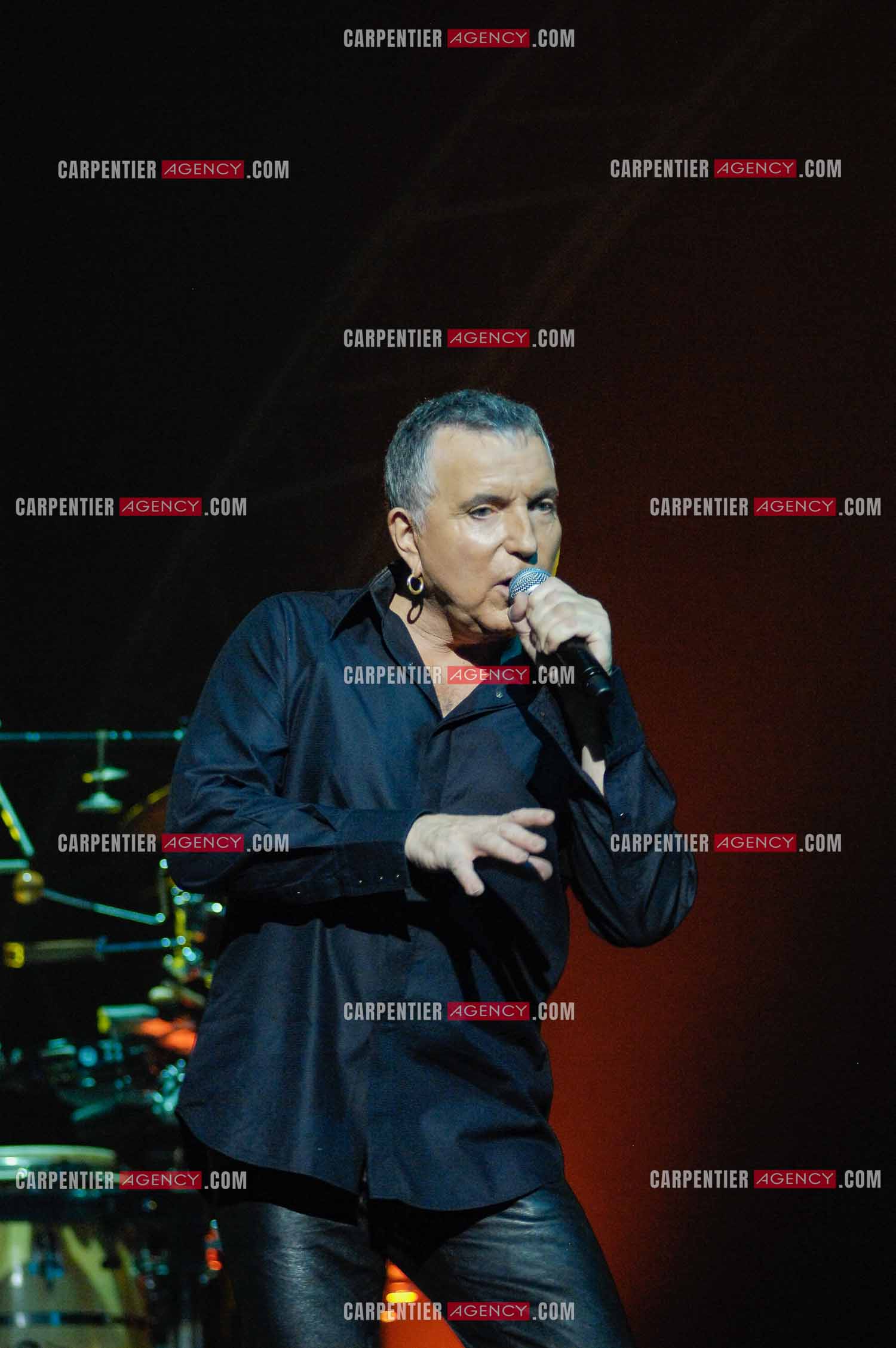 Le chanteur Bernard Lavilliers en concert au Zénith de Paris en 2008.   ( Exclusif )