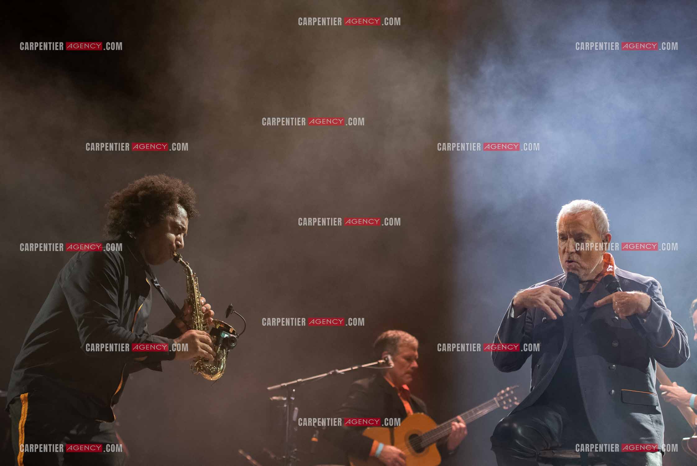 Le chanteur Bernard Lavilliers en concert pour le festival de Solliès-Pont en Juillet 2022.   ( Exclusif )