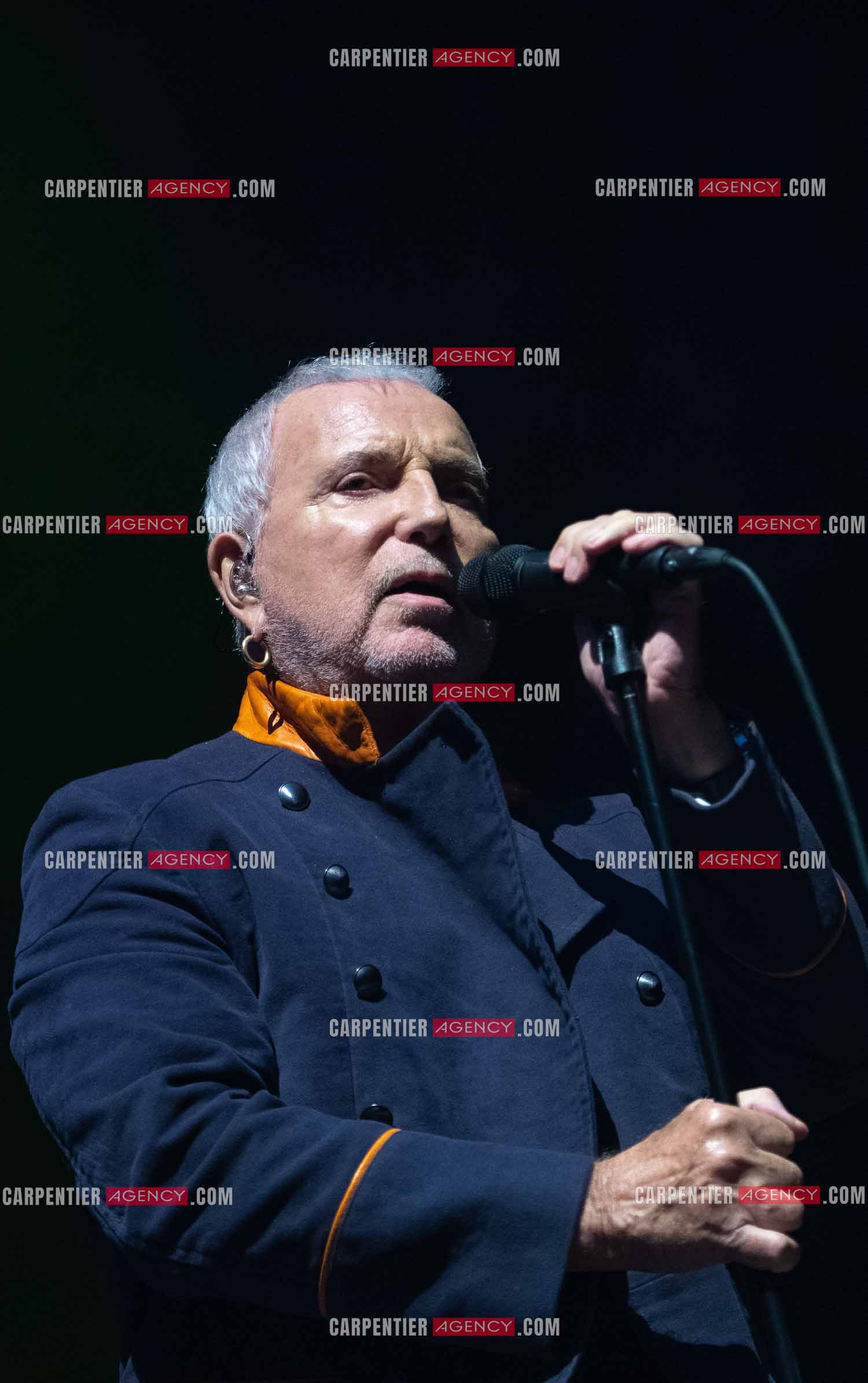 Le chanteur Bernard Lavilliers en concert pour le festival de Solliès-Pont en Juillet 2022.   ( Exclusif )