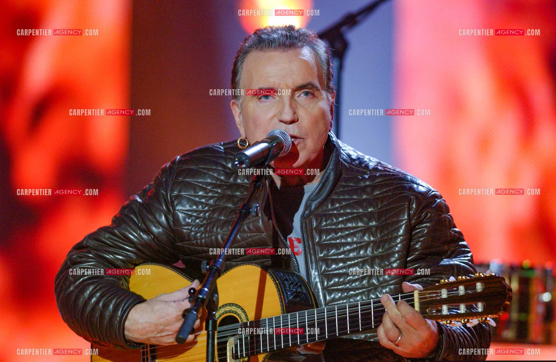 Le chanteur Bernard Lavilliers  pour l'anniversaire des 20 ans du Zénith de Paris en 2005.     ( Exclusif )