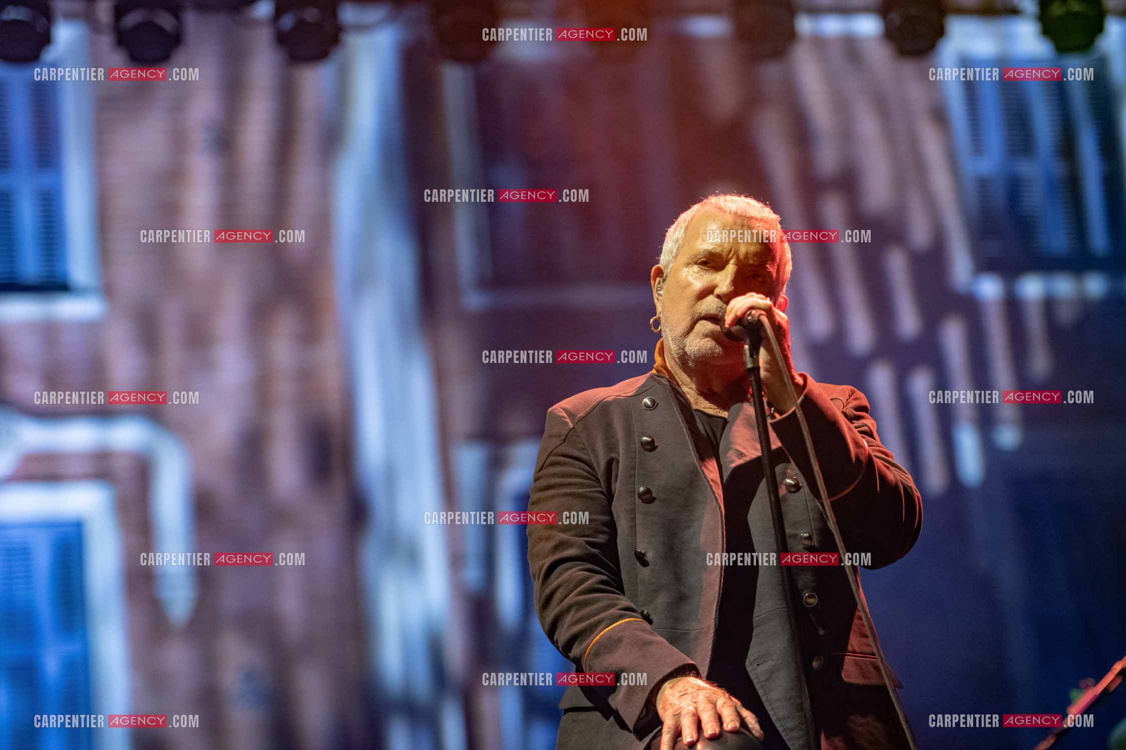 Le chanteur Bernard Lavilliers en concert pour le festival de Solliès-Pont en Juillet 2022.   ( Exclusif )