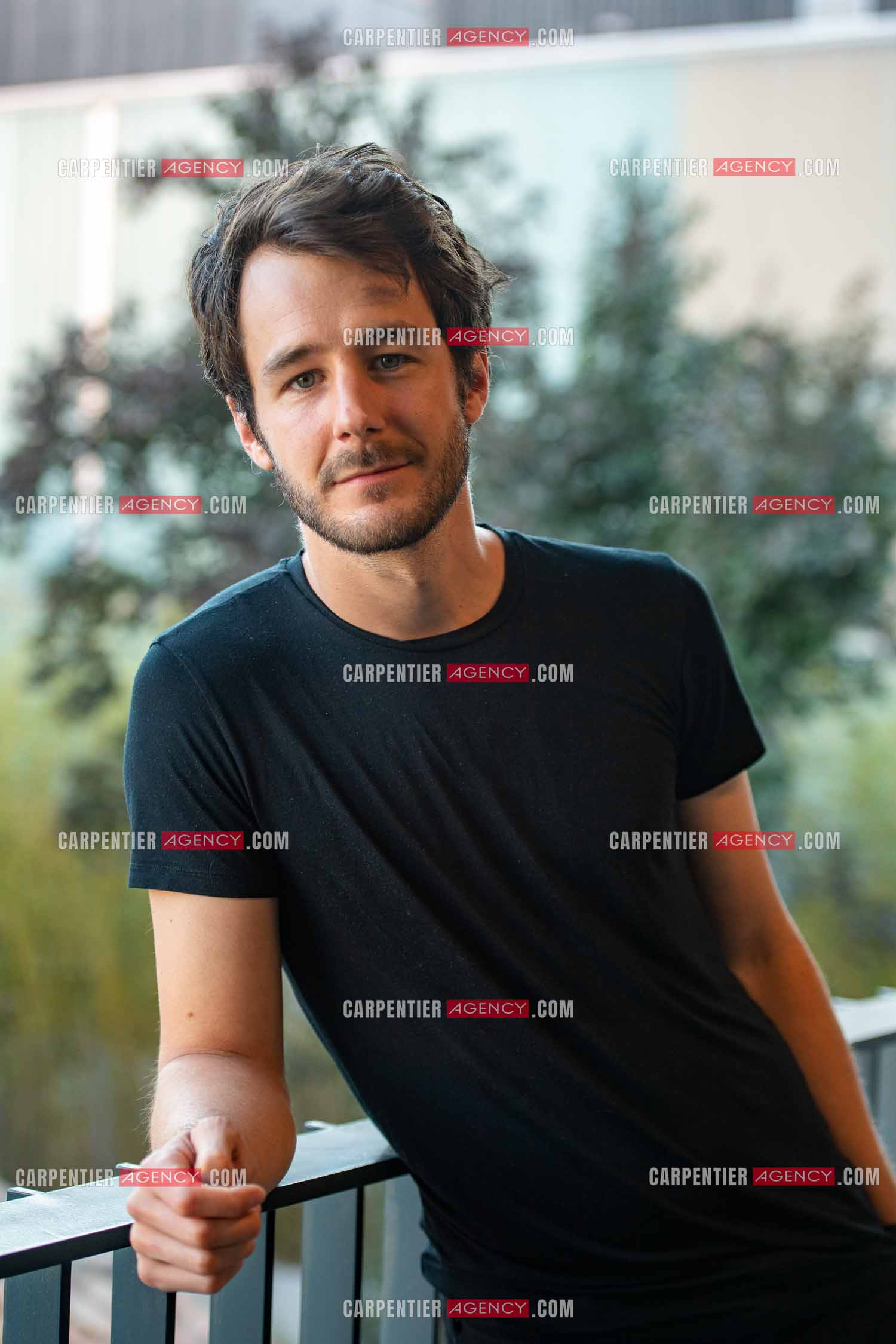L'acteur humoriste Bertrand Usclat en promotion pour son premier rôle dans le film “ JUMEAUX MAIS PAS TROP “ en avant première au cinéma Six n'étoiles de Six Fours les Plages.   ( Exclusif )