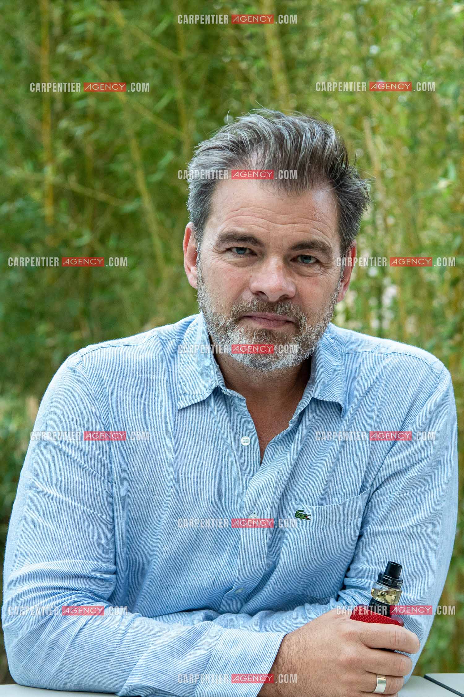 L'acteur Clovis Cornillac venu présenter son film “ Si on chantait “ au cinéma “ SIX N'ÉTOILES “ de Six Fours Les Plages.       ( Exclusif )