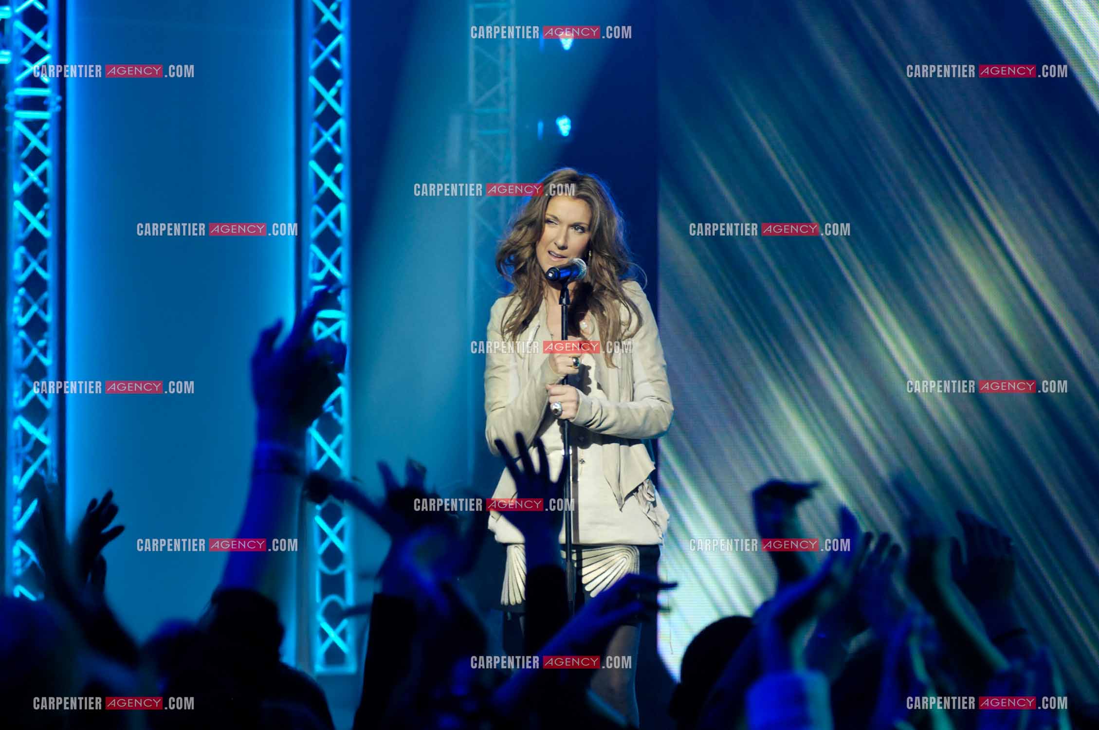 La chanteuse Céline Dion invitée de l'émission “Hit Machine“ diffusée sur M6.    ( Exclusif )
