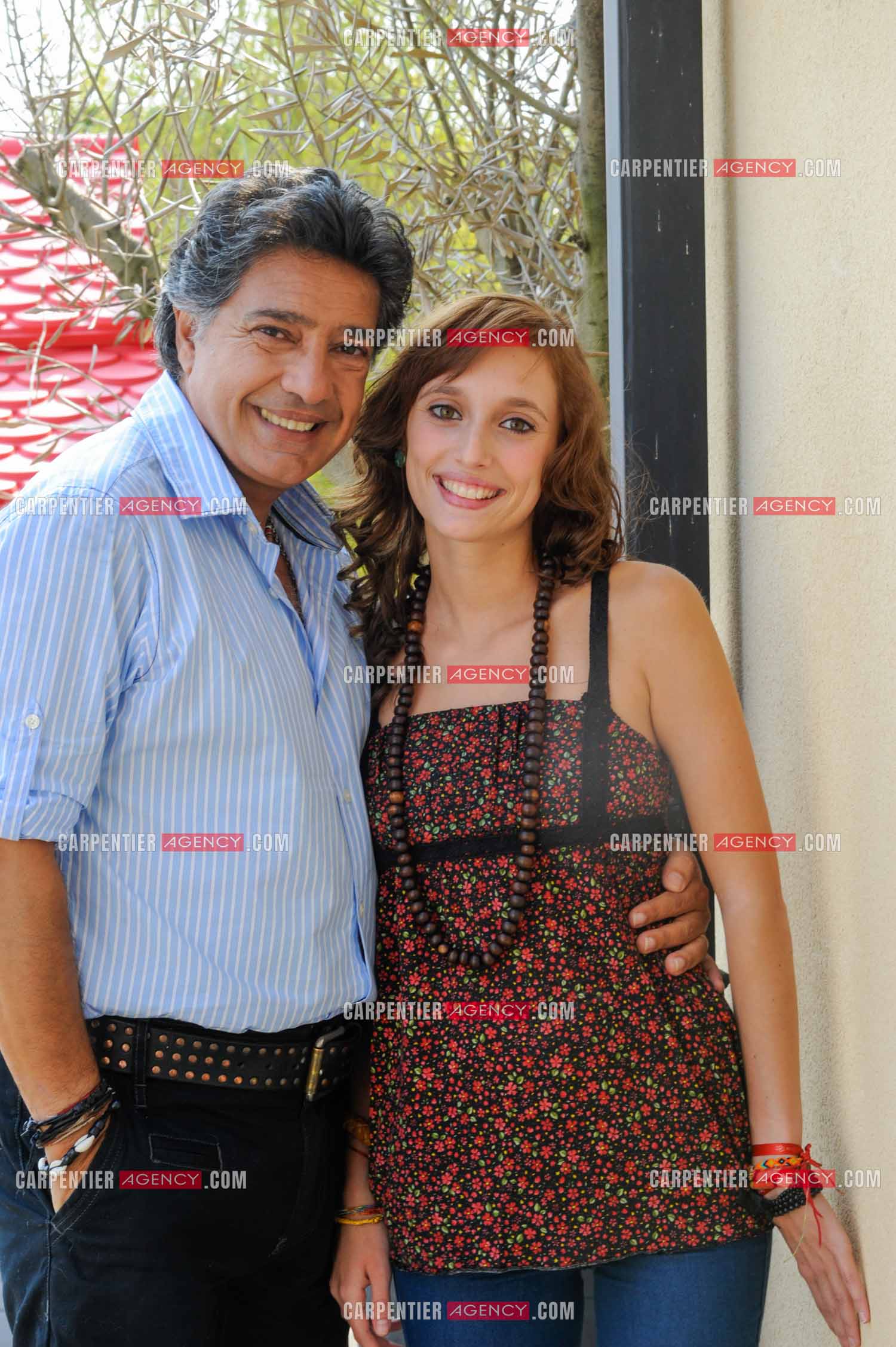 Le chanteur Frédéric François chez lui en Belgique. Frédéric avec sa fille Victoria. ( Exclusif )