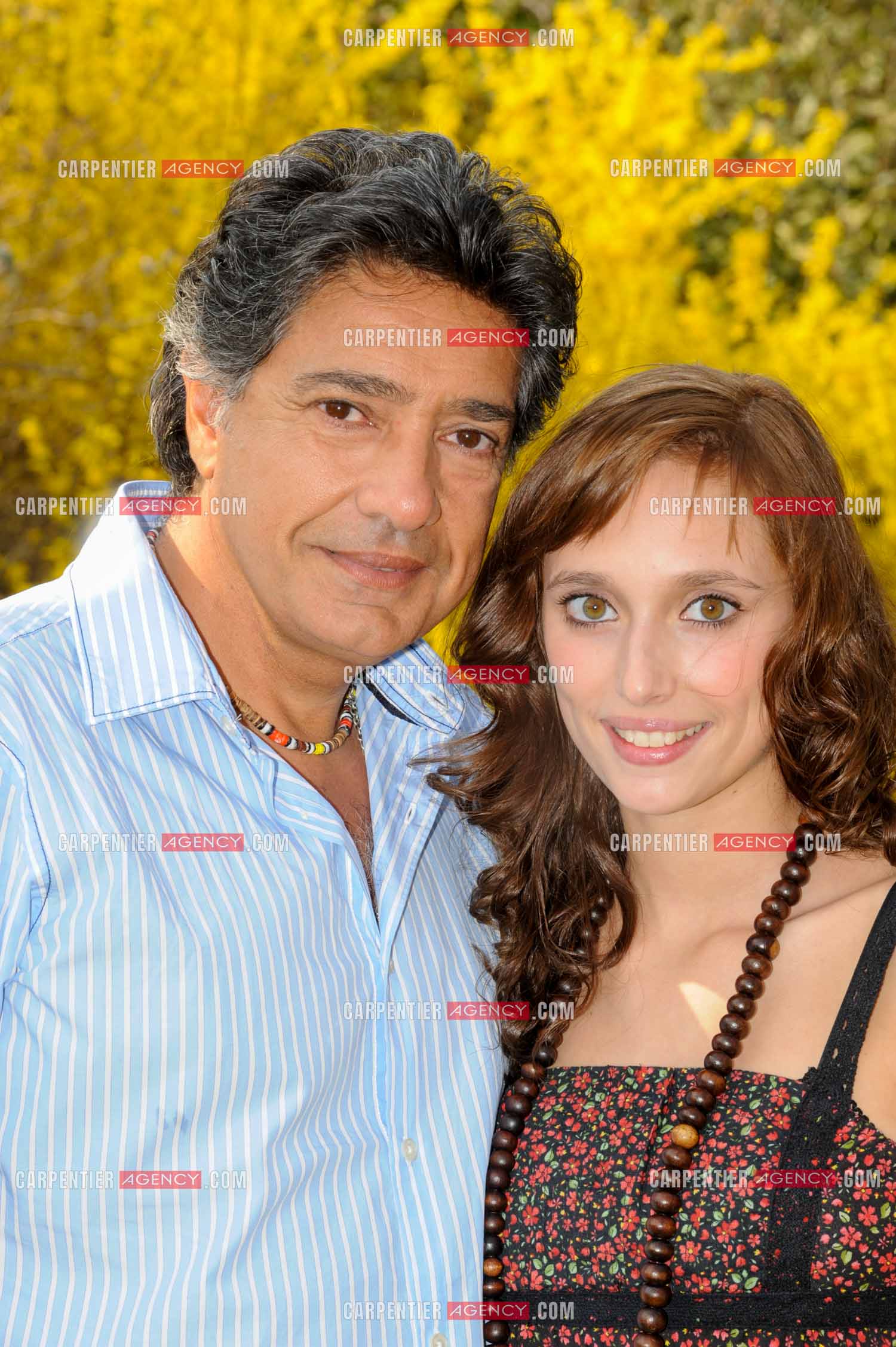 Le chanteur Frédéric François chez lui en Belgique. Frédéric avec sa fille Victoria. ( Exclusif )