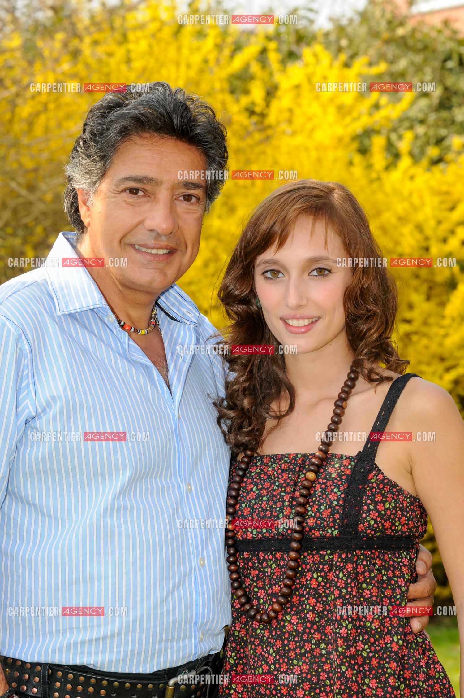 Le chanteur Frédéric François chez lui en Belgique. Frédéric avec sa fille Victoria. ( Exclusif )