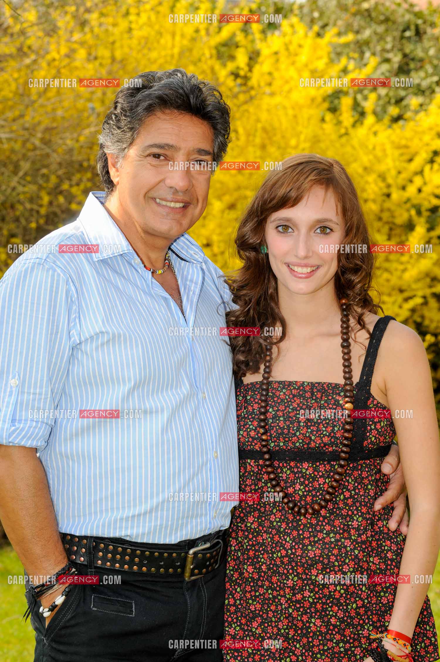 Le chanteur Frédéric François chez lui en Belgique. Frédéric avec sa fille Victoria. ( Exclusif )