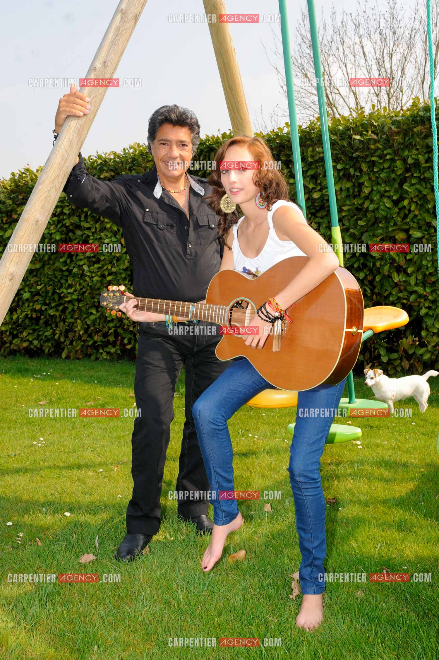 Le chanteur Frédéric François chez lui en Belgique. Frédéric avec sa fille Victoria. ( Exclusif )