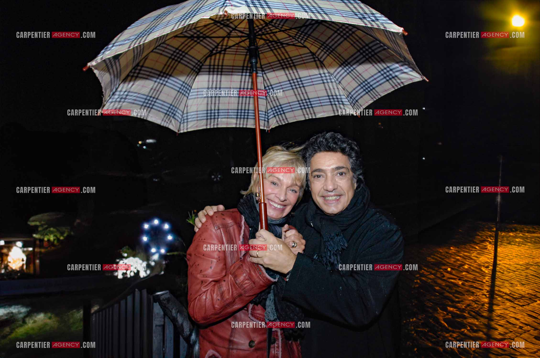 Le chanteur Frédéric François débute sa tournée en Belgique le 16 mars 2008 au Forest National en Belgique. Frédéric François et sa femme Monique.  ( Exclusif )