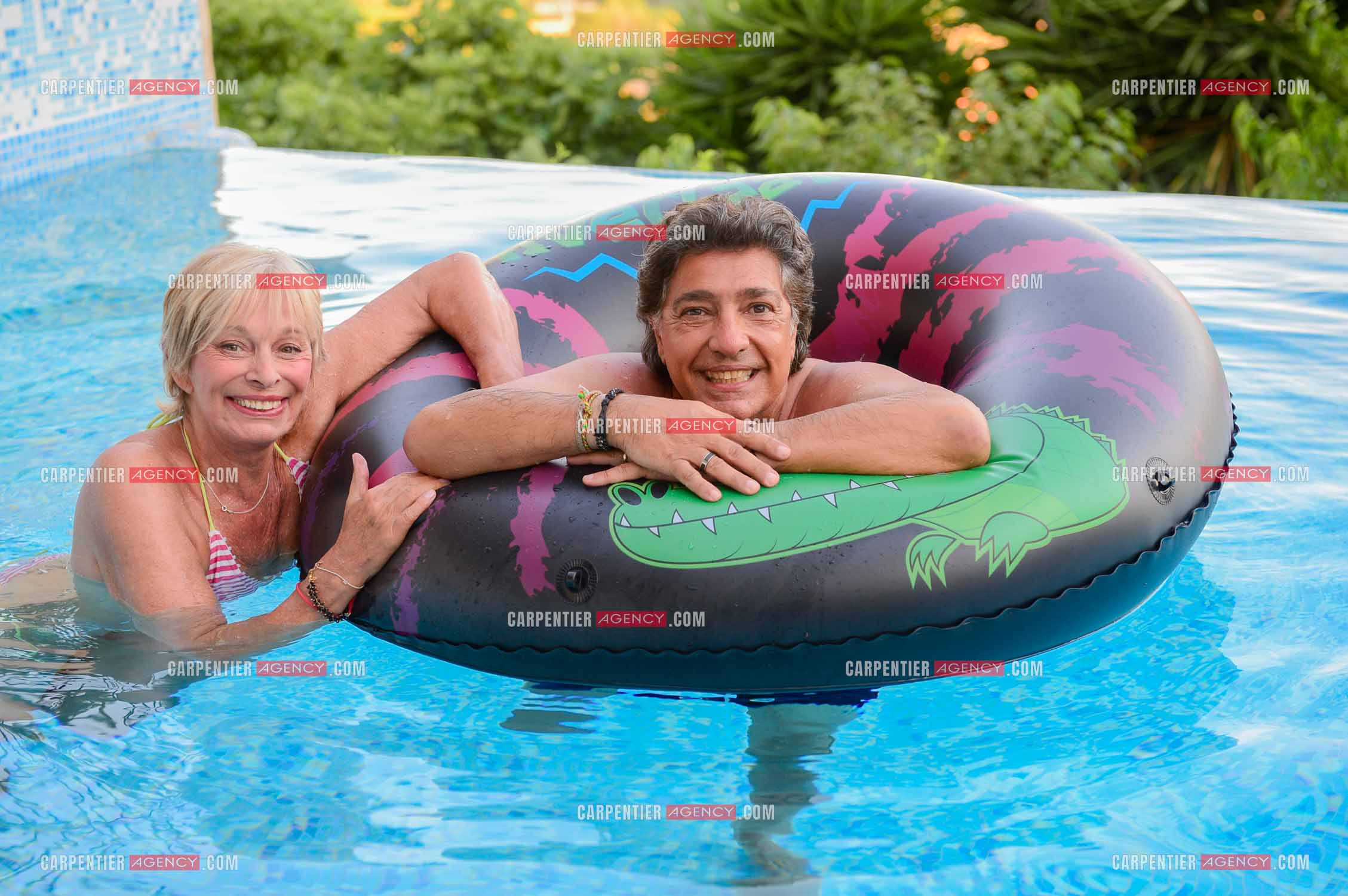Le chanteur Frédéric François et sa femme Monique lors de leurs  vacances dans leur résidence secondaire d'Antibes. ( Exclusif )