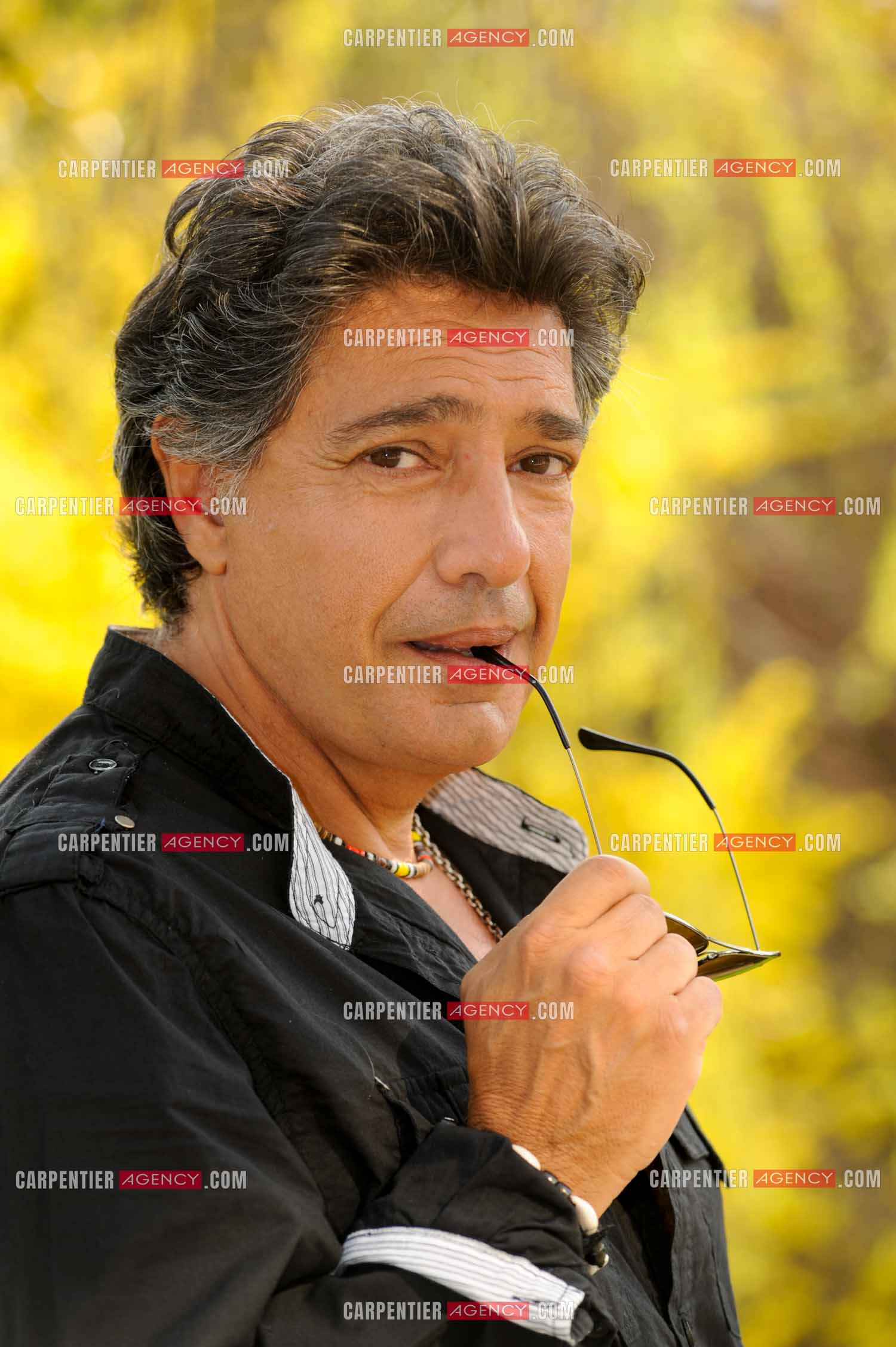 Le chanteur Frédéric François chez lui en Belgique. Portrait de Frédéric. ( Exclusif )