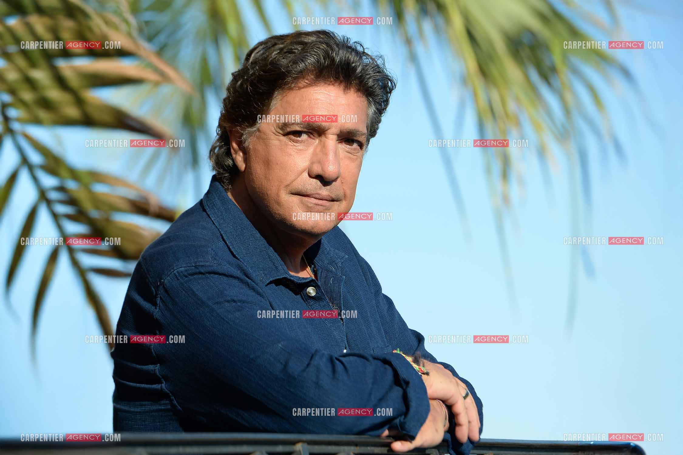 Le chanteur Frédéric François lors de ses vacances dans sa résidence secondaire d'Antibes. ( Exclusif )