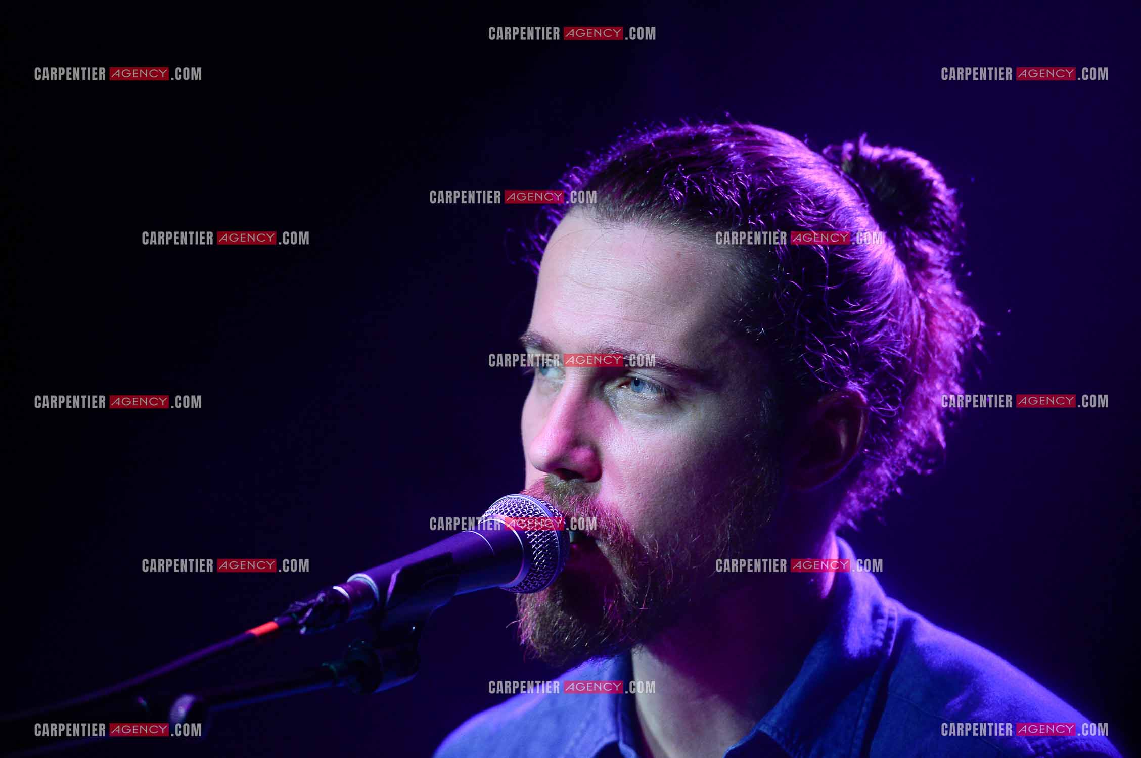 Soirée privée au PAN PIPER avec Julien Doré dans le 20 ém arrondissement de Paris.   ( Exclusif )
