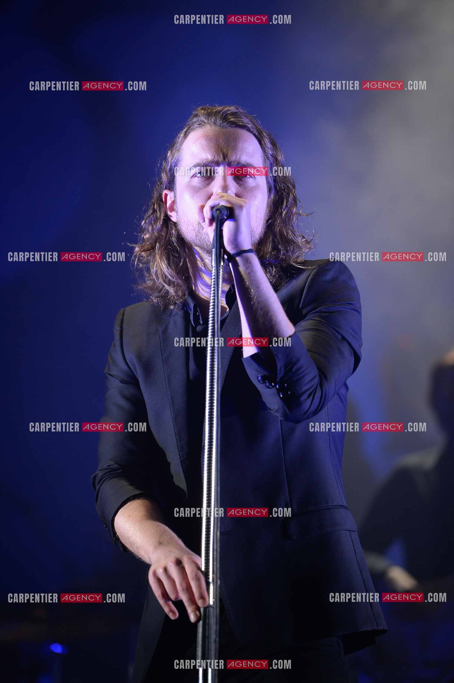 Le chanteur Julien Doré en concert au Zénith de Paris en 2015.