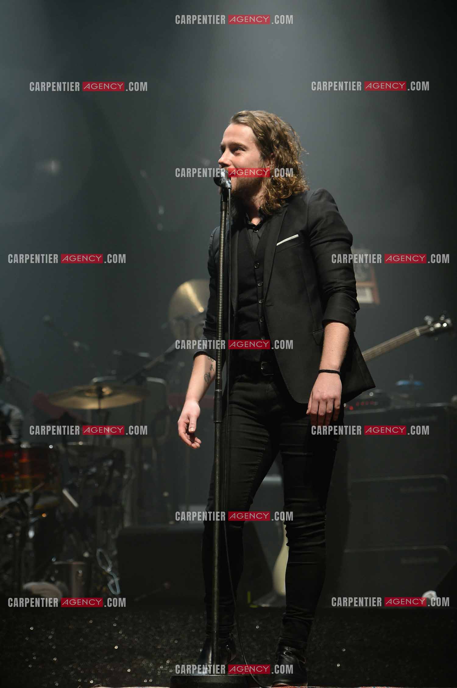 Le chanteur Julien Doré en concert au Zénith de Paris en 2015.