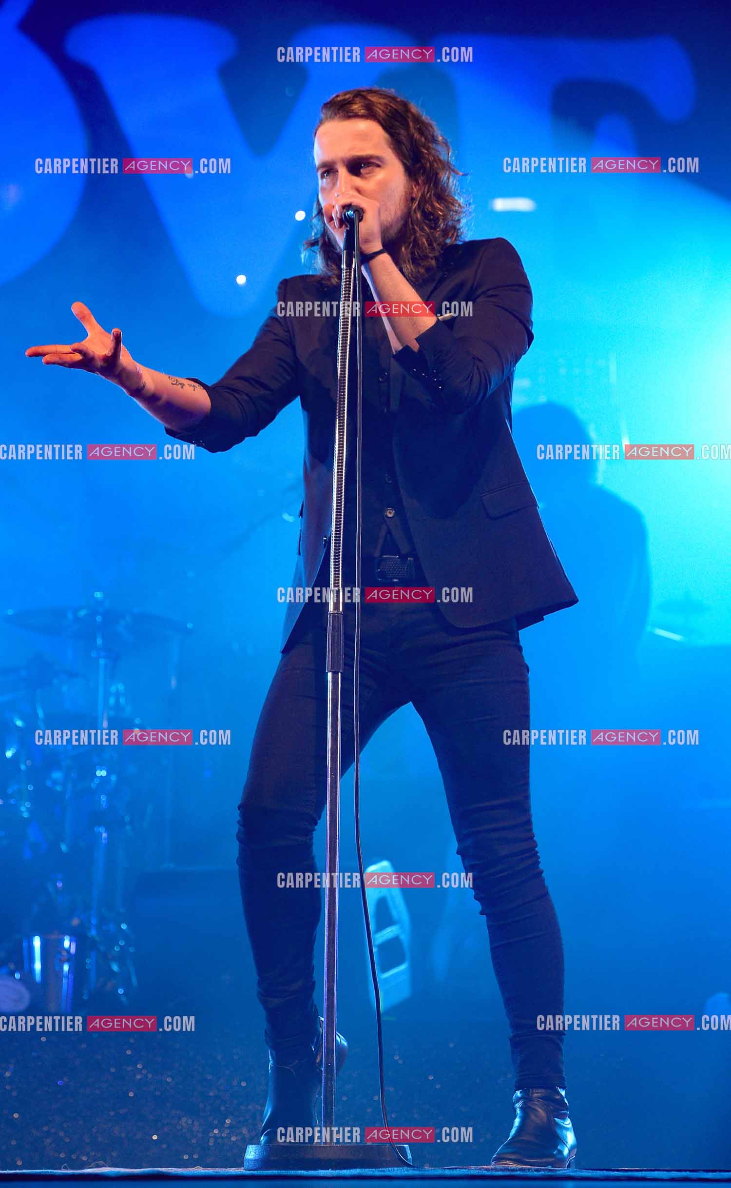 Le chanteur Julien Doré en concert au Zénith de Paris en 2015.