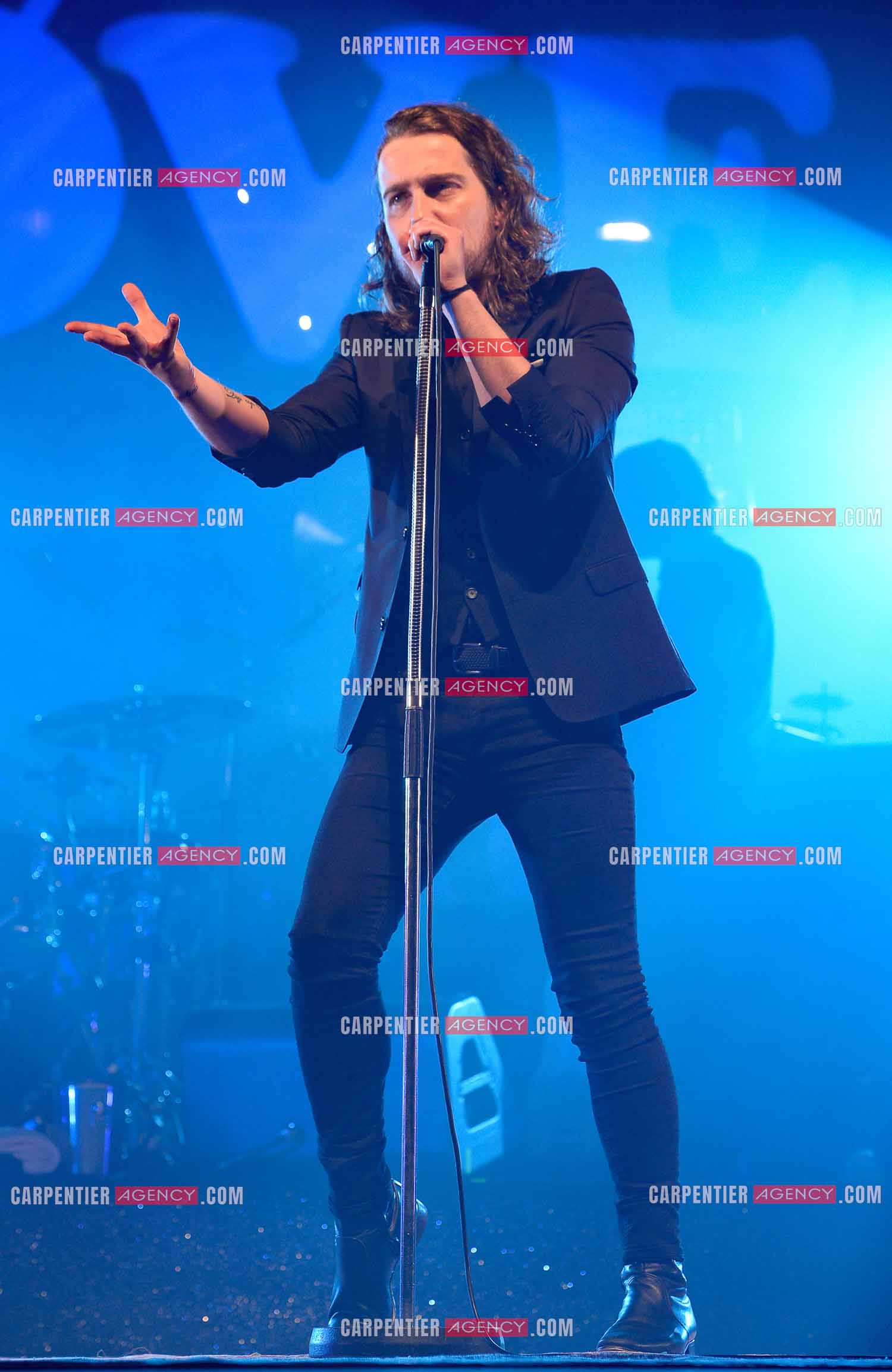 Le chanteur Julien Doré en concert au Zénith de Paris en 2015.