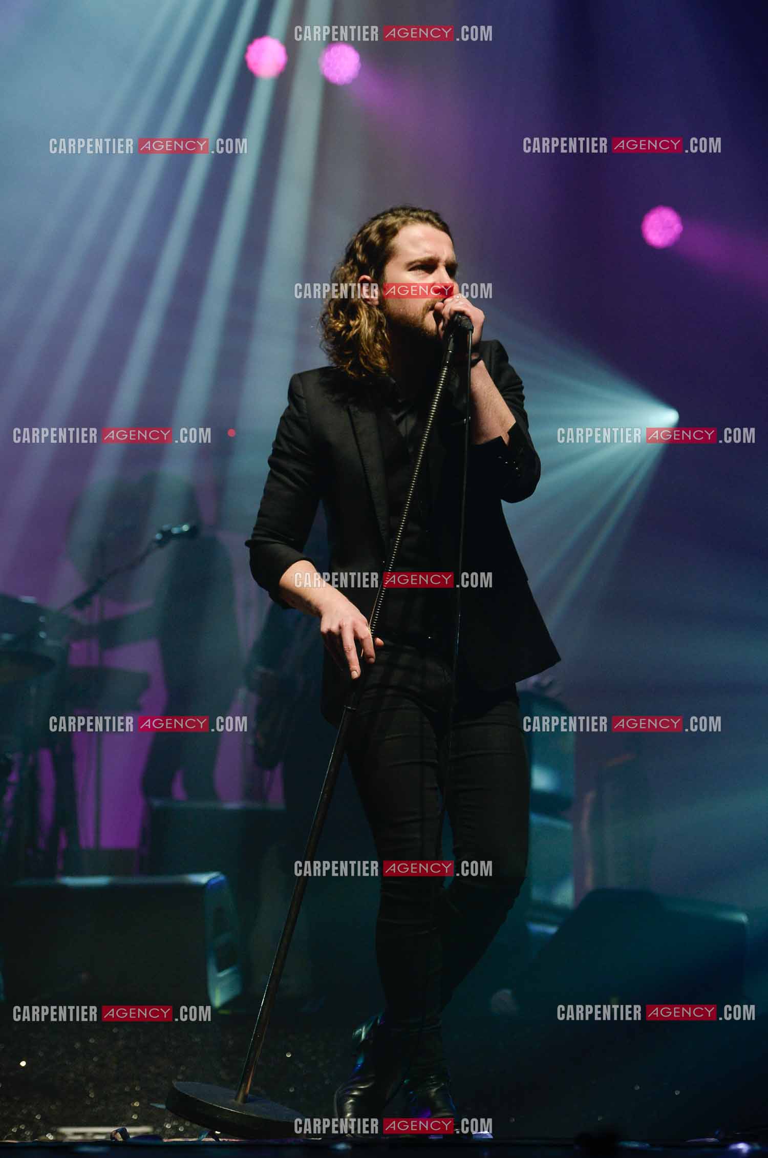 Le chanteur Julien Doré en concert au Zénith de Paris en 2015.
