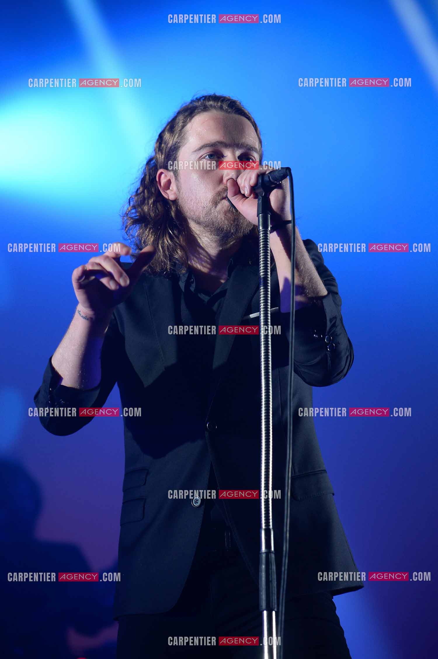 Le chanteur Julien Doré en concert au Zénith de Paris en 2015.