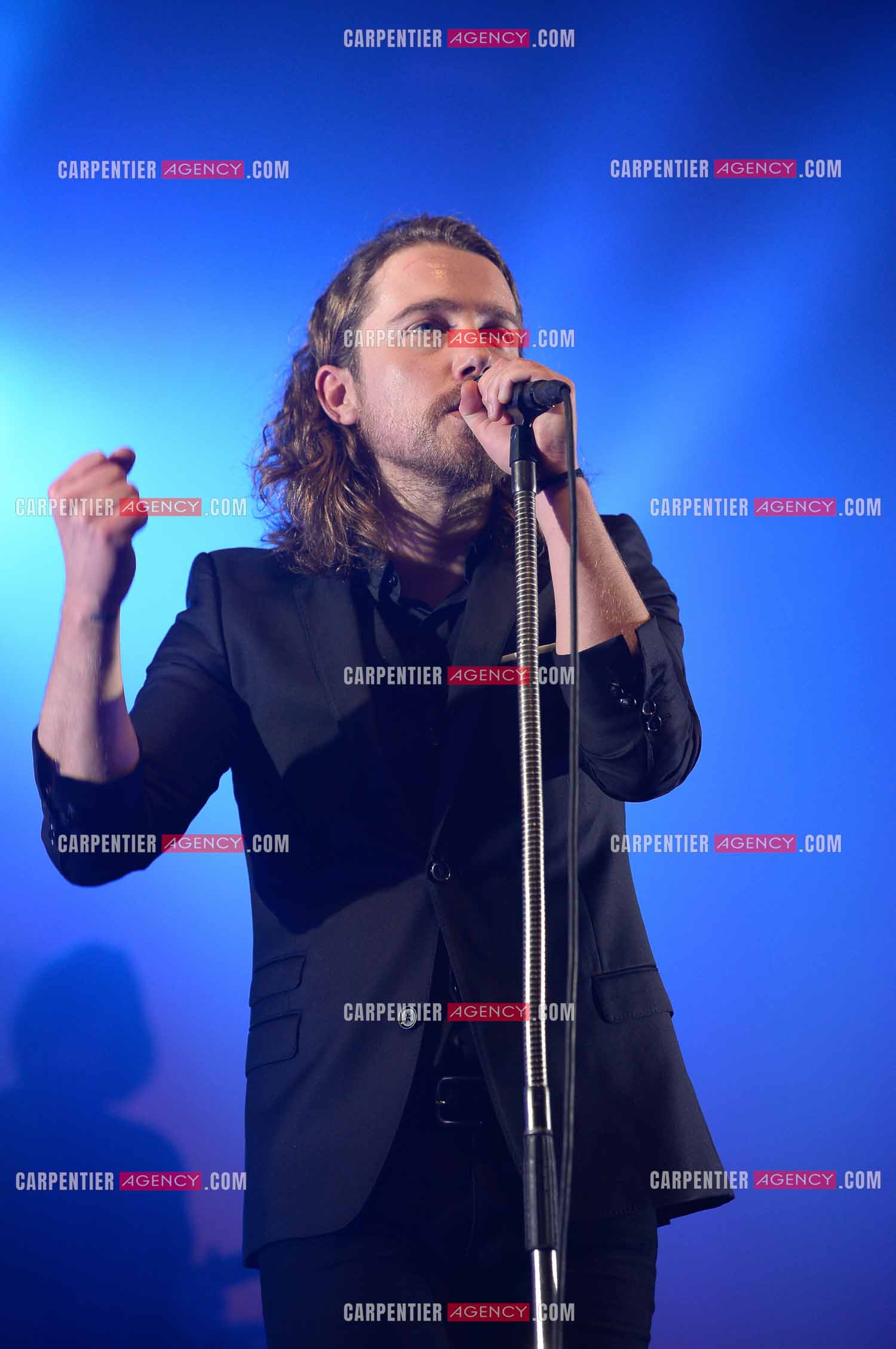 Le chanteur Julien Doré en concert au Zénith de Paris en 2015.