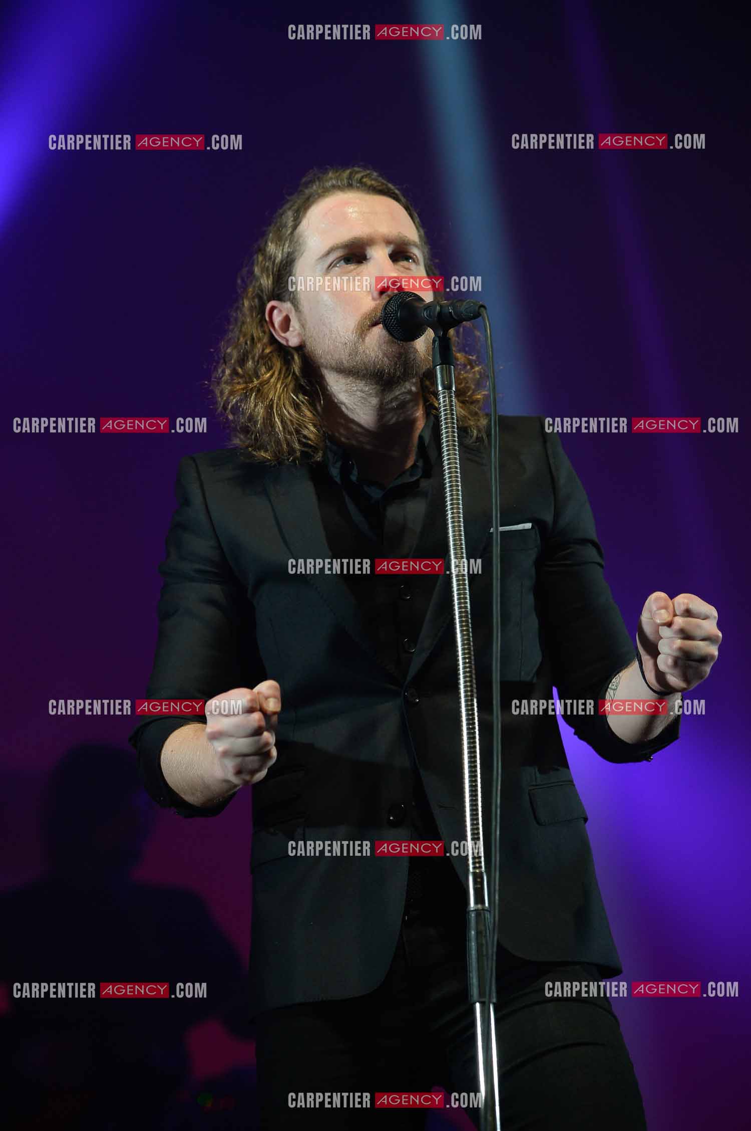 Le chanteur Julien Doré en concert au Zénith de Paris en 2015.