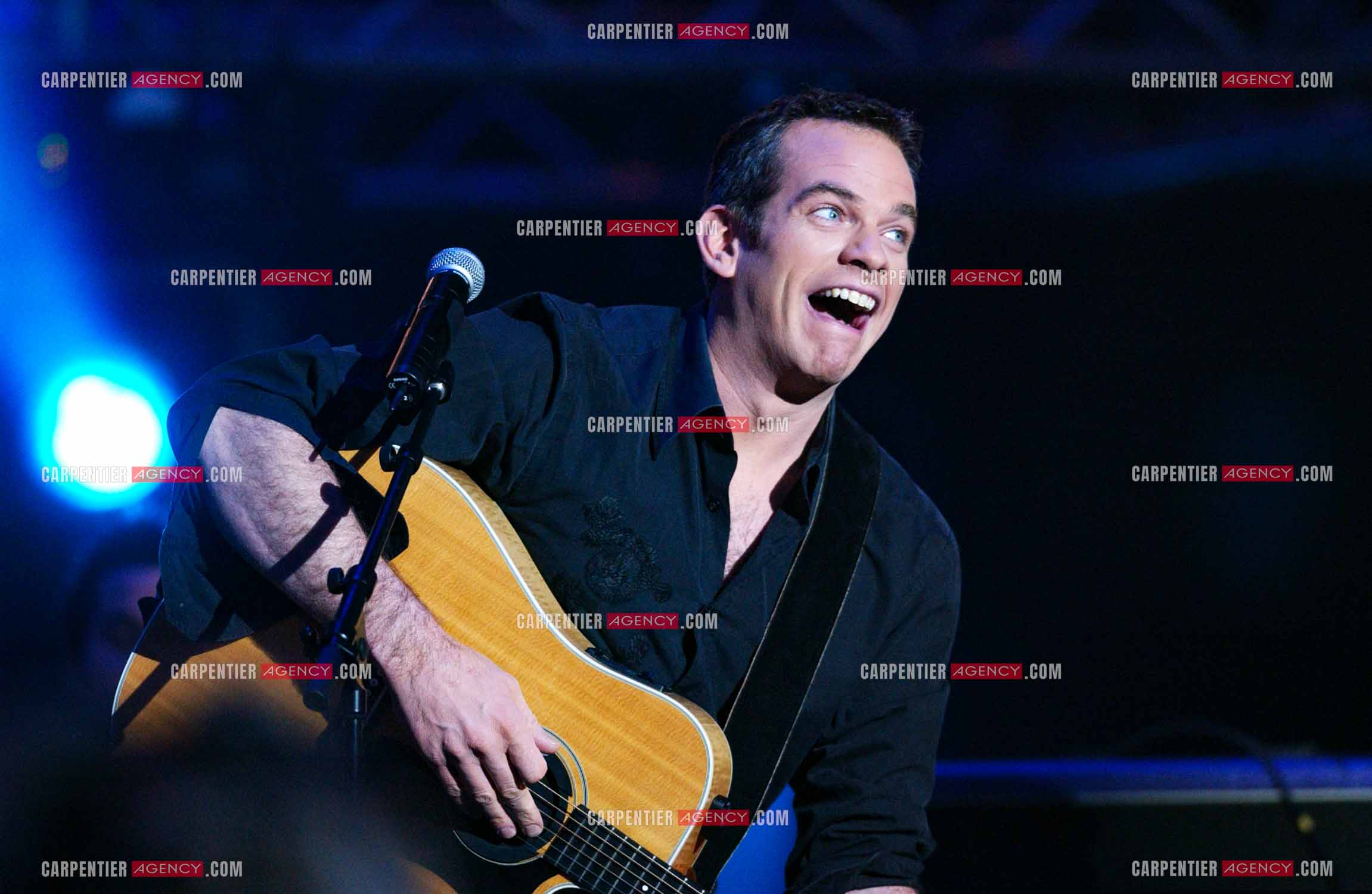 Le chanteur chanteur Garou en concert pour les 20 ans du Zénith de Paris.     ( Exclusif )