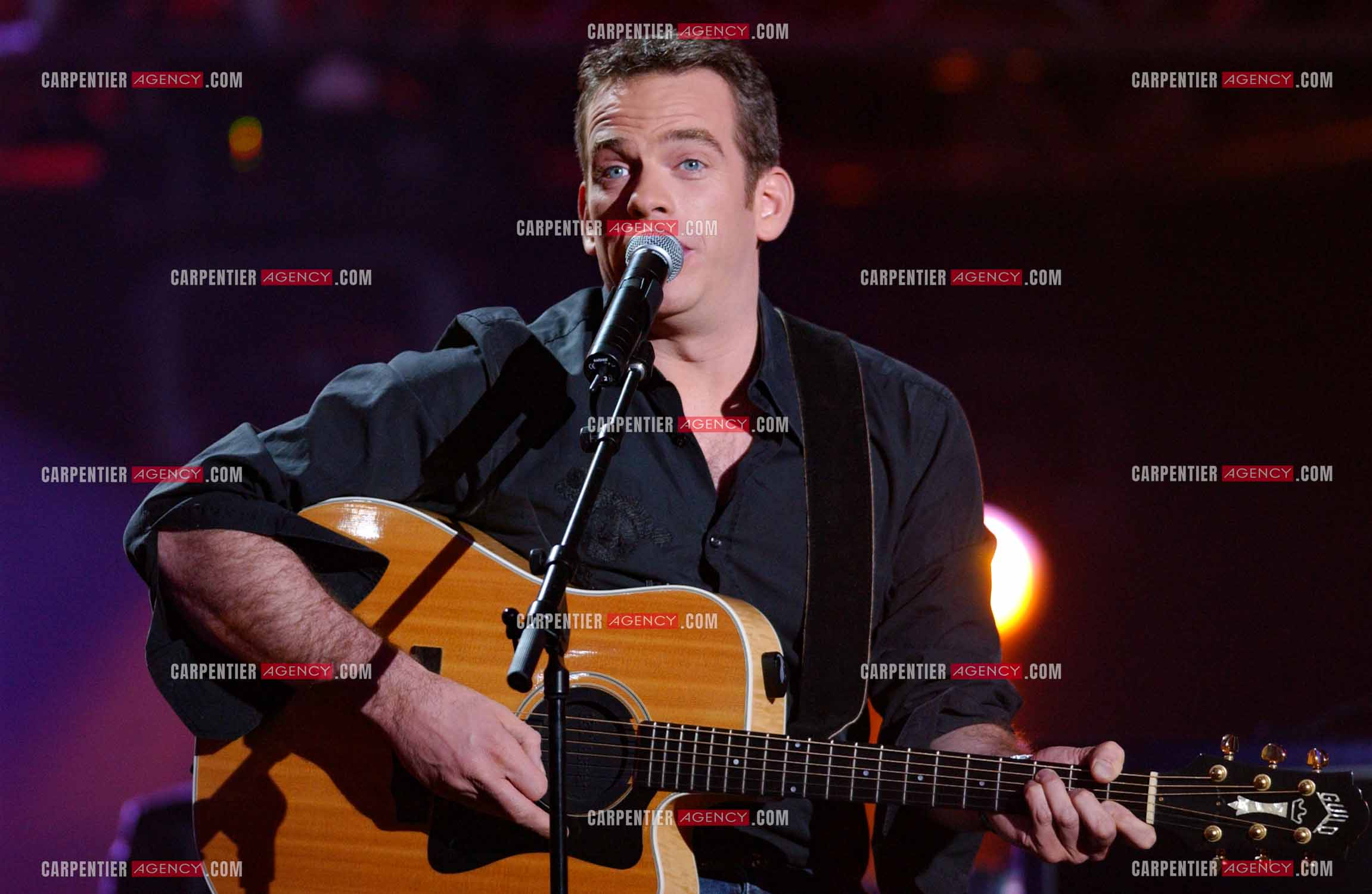 Le chanteur chanteur Garou en concert pour les 20 ans du Zénith de Paris.     ( Exclusif )
