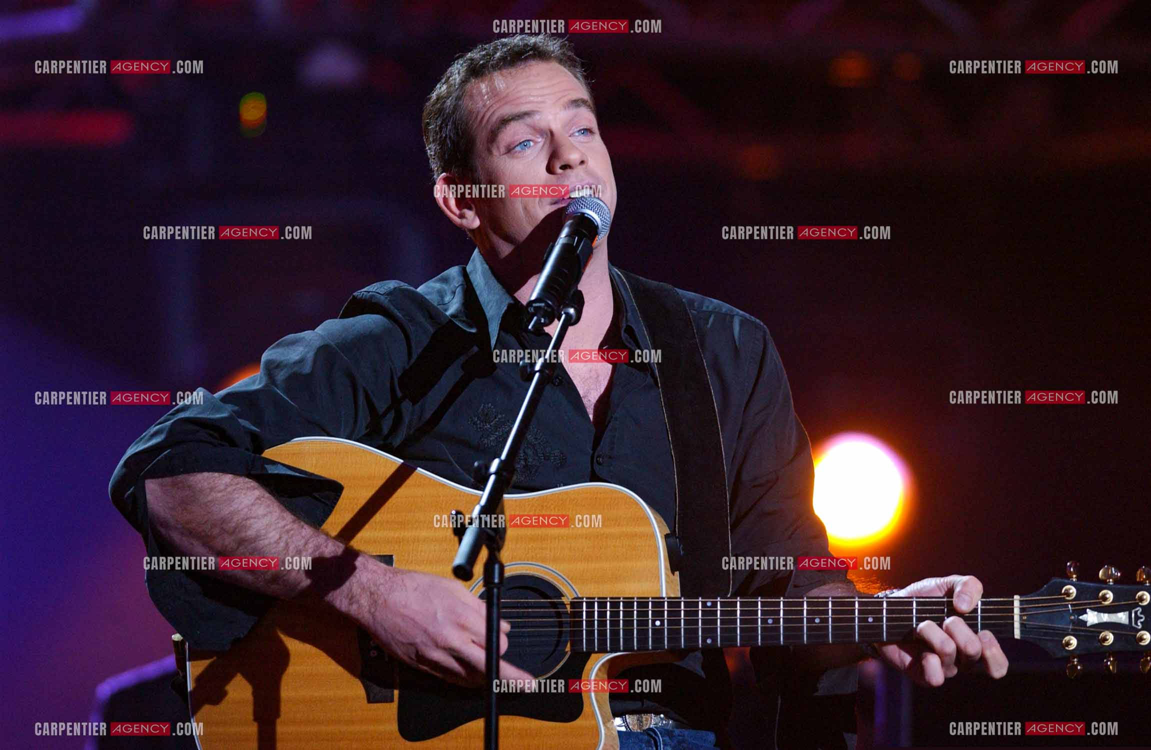 Le chanteur chanteur Garou en concert pour les 20 ans du Zénith de Paris.     ( Exclusif )