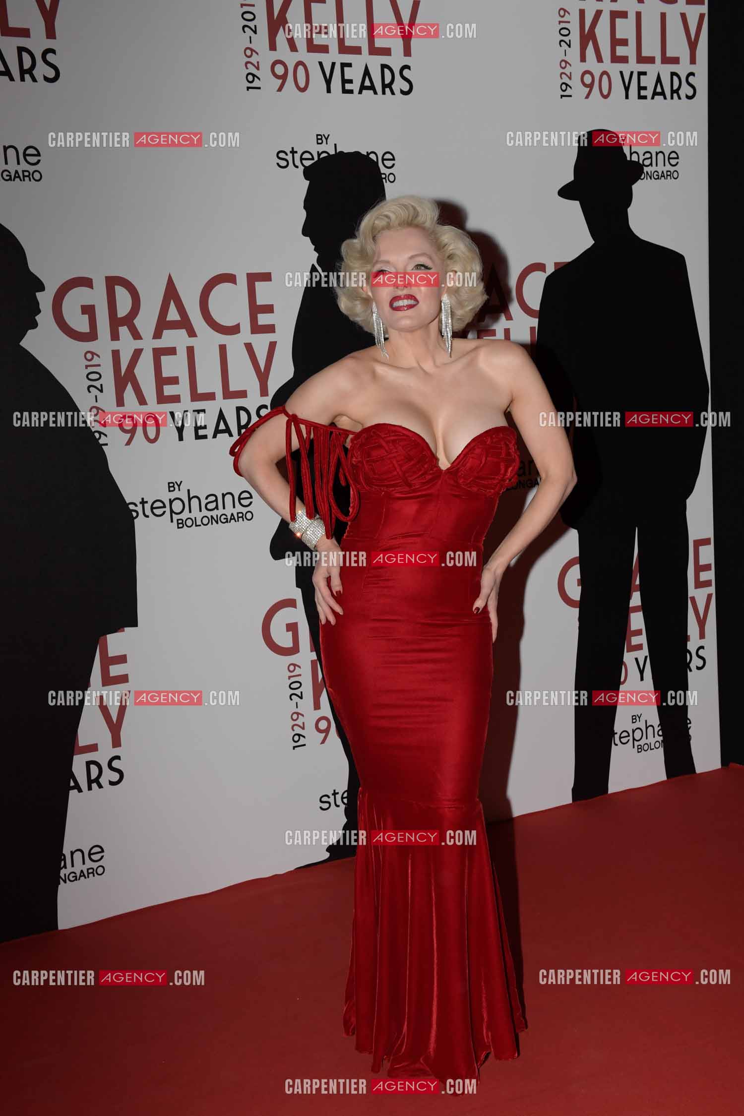 90 èm anniversaire de la naissance de la Princesse Grace Kelly avec comme invité principal le prince Albert II de Monaco le 18 avril 2019. Invité à cette soirée: Le sosie de l'actrice Américaine Marilyn Monroe.