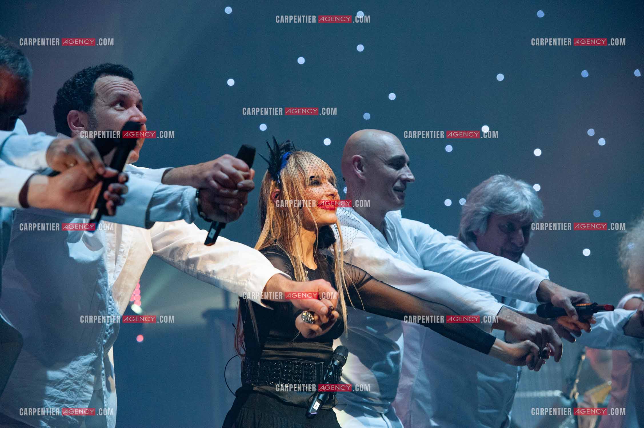 La chanteuse Jeanne Mas connue pour ses tubes “ Toute Première Fois et “ En Rouge et Noir “ dans la tournée RFM LOVE 80 au Zénith de Paris en 2010.        ( Exclusif )