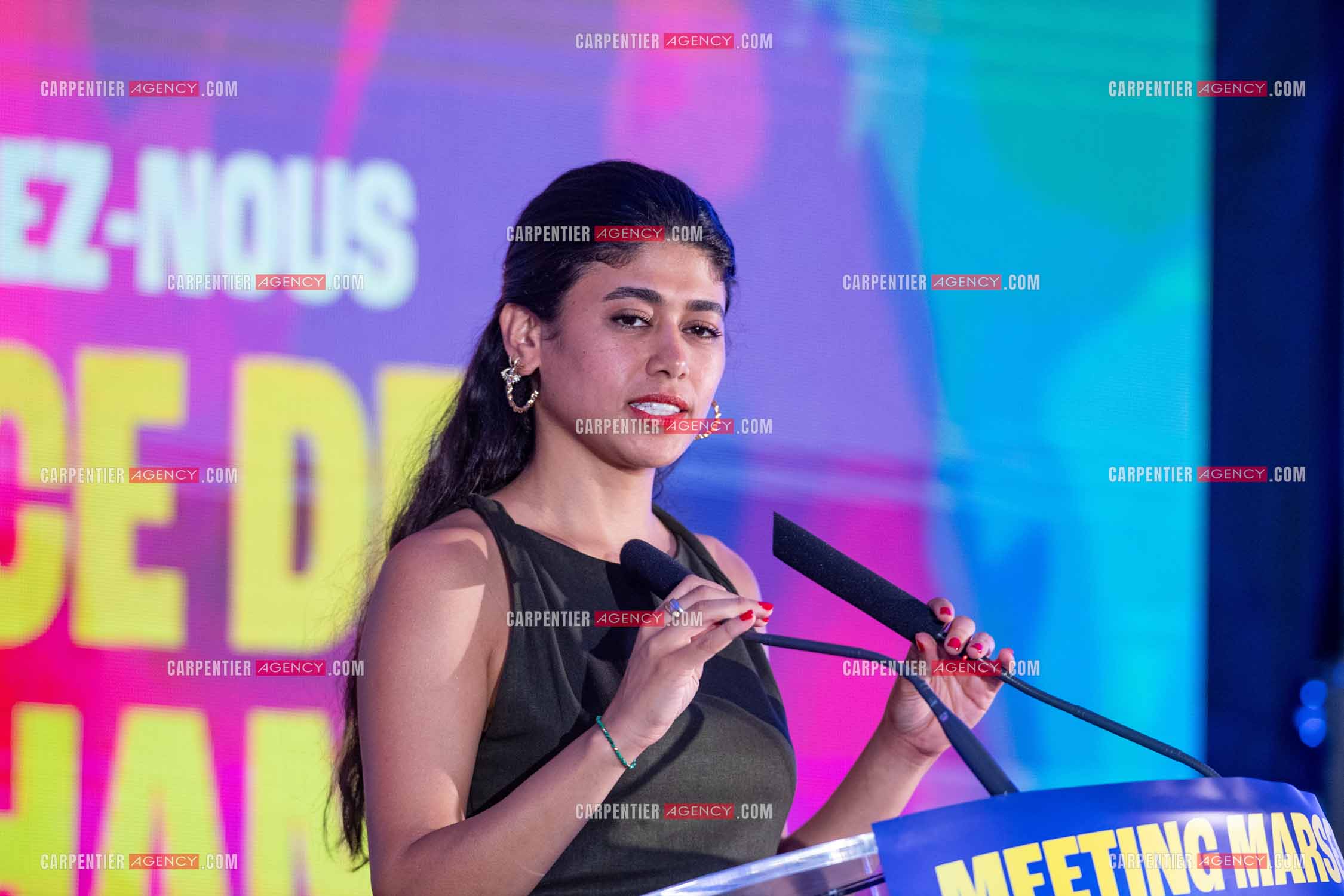 Meeting de l’Union populaire à Marseille le 23 mai 2024. La juriste française d'origine palestinienne Rima Hassan.