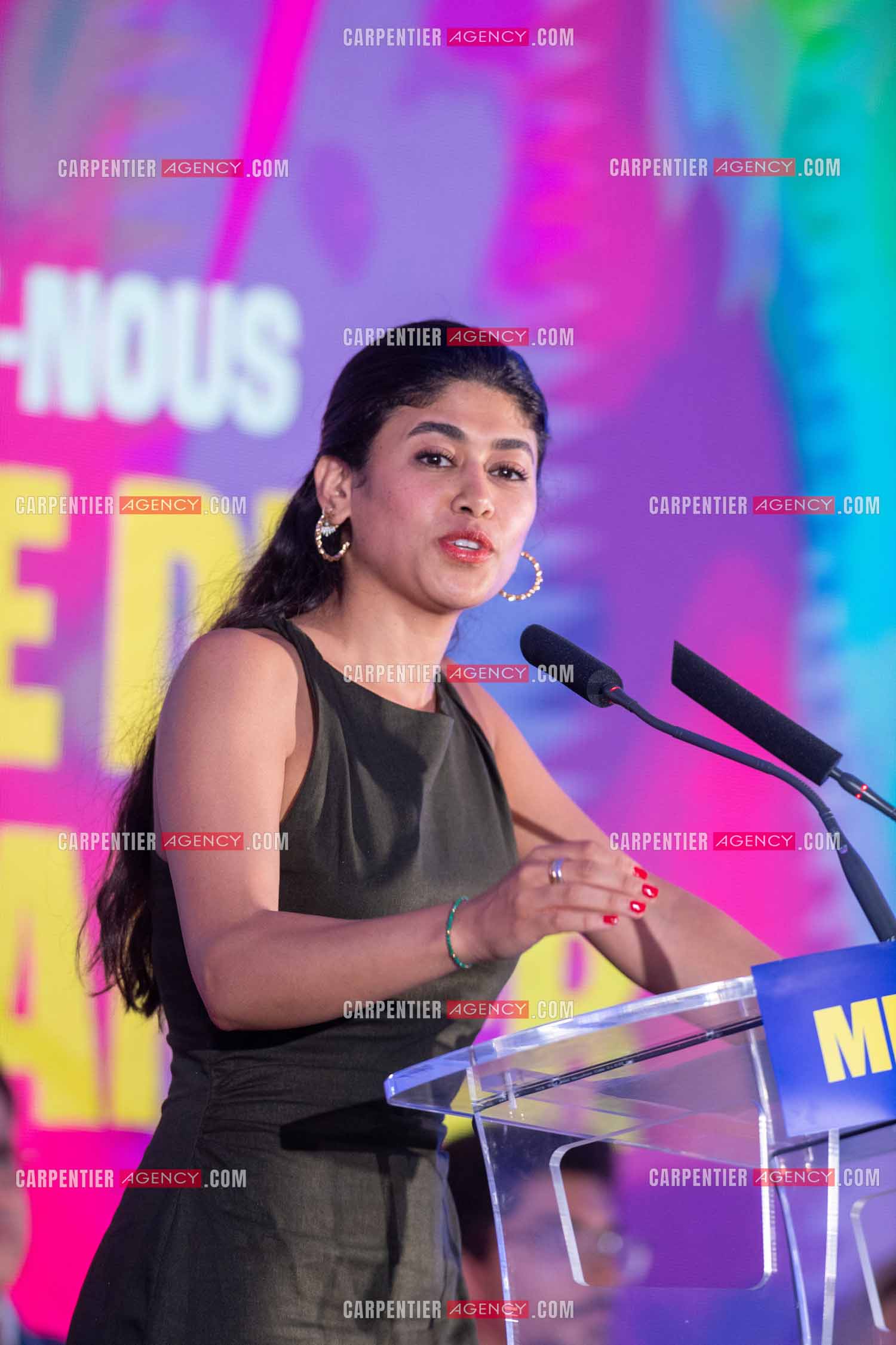 Meeting de l’Union populaire à Marseille le 23 mai 2024. La juriste française d'origine palestinienne Rima Hassan.