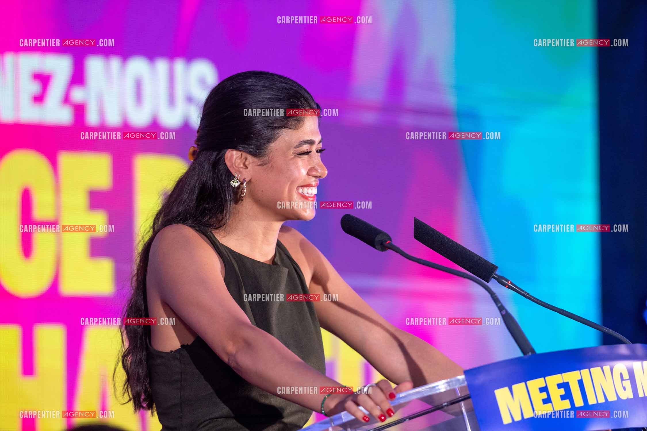 Meeting de l’Union populaire à Marseille le 23 mai 2024. La juriste française d'origine palestinienne Rima Hassan.