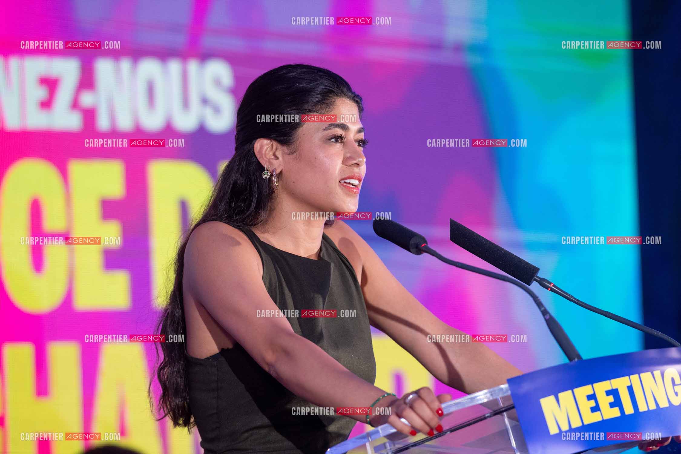 Meeting de l’Union populaire à Marseille le 23 mai 2024. La juriste française d'origine palestinienne Rima Hassan.