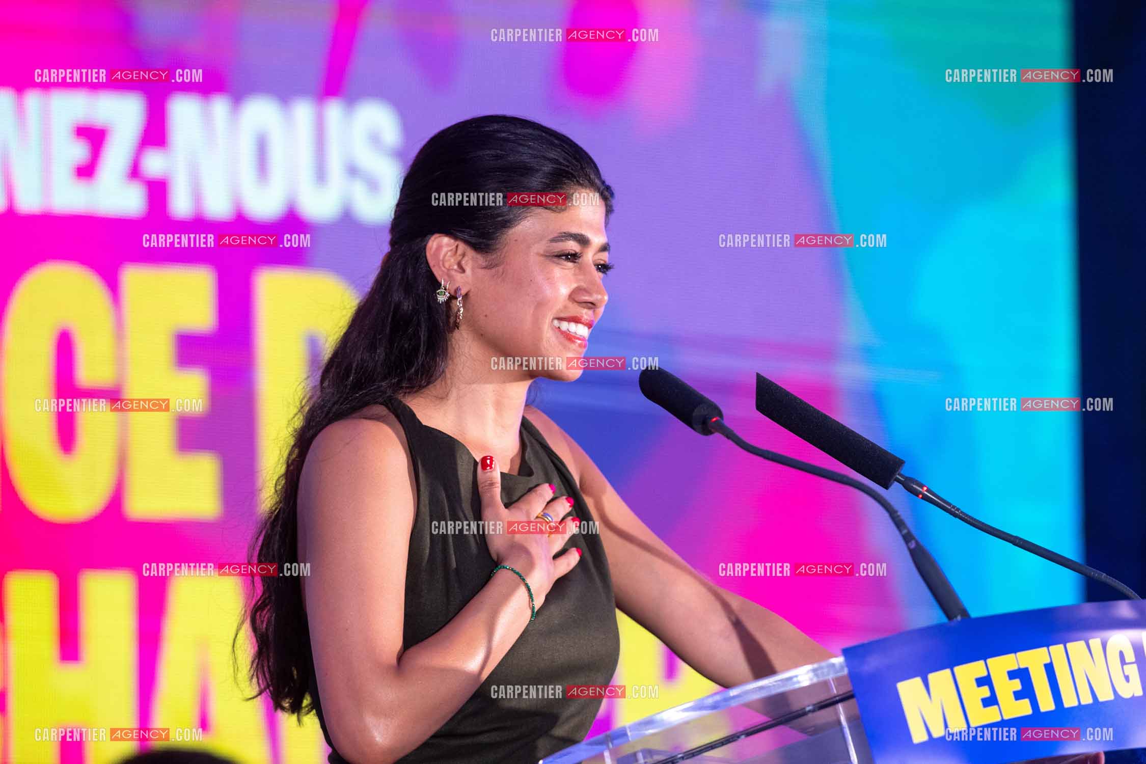 Meeting de l’Union populaire à Marseille le 23 mai 2024. La juriste française d'origine palestinienne Rima Hassan.