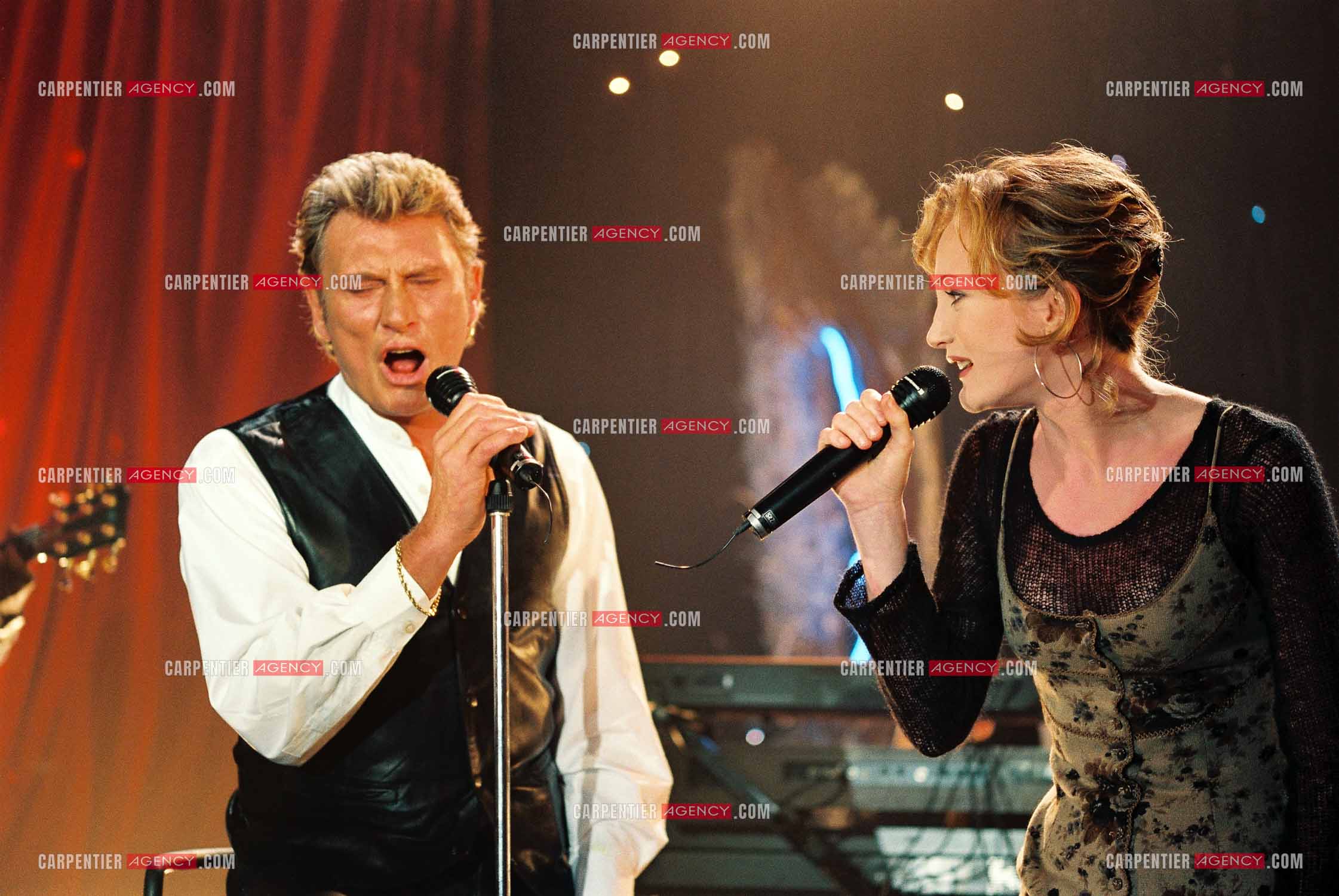 Le chanteur Johnny Hallyday et la chanteuse Patricia Kaas lors de l'enregistrement de l'émission  “ Je te dis vous “ sur TF1.       ( Exclusif )
