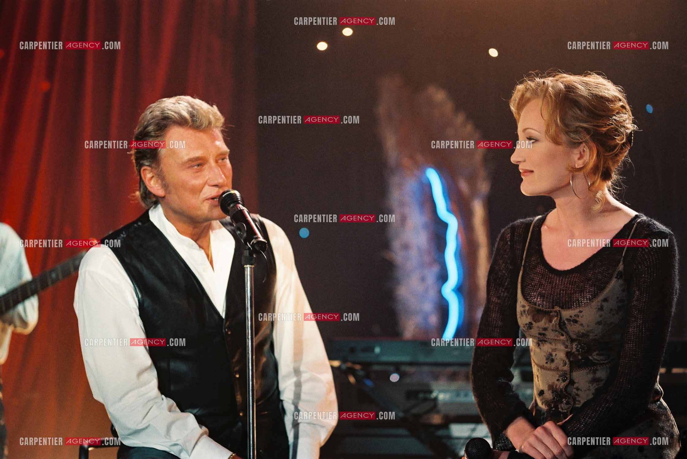 Le chanteur Johnny Hallyday et la chanteuse Patricia Kaas lors de l'enregistrement de l'émission  “ Je te dis vous “ sur TF1.       ( Exclusif )