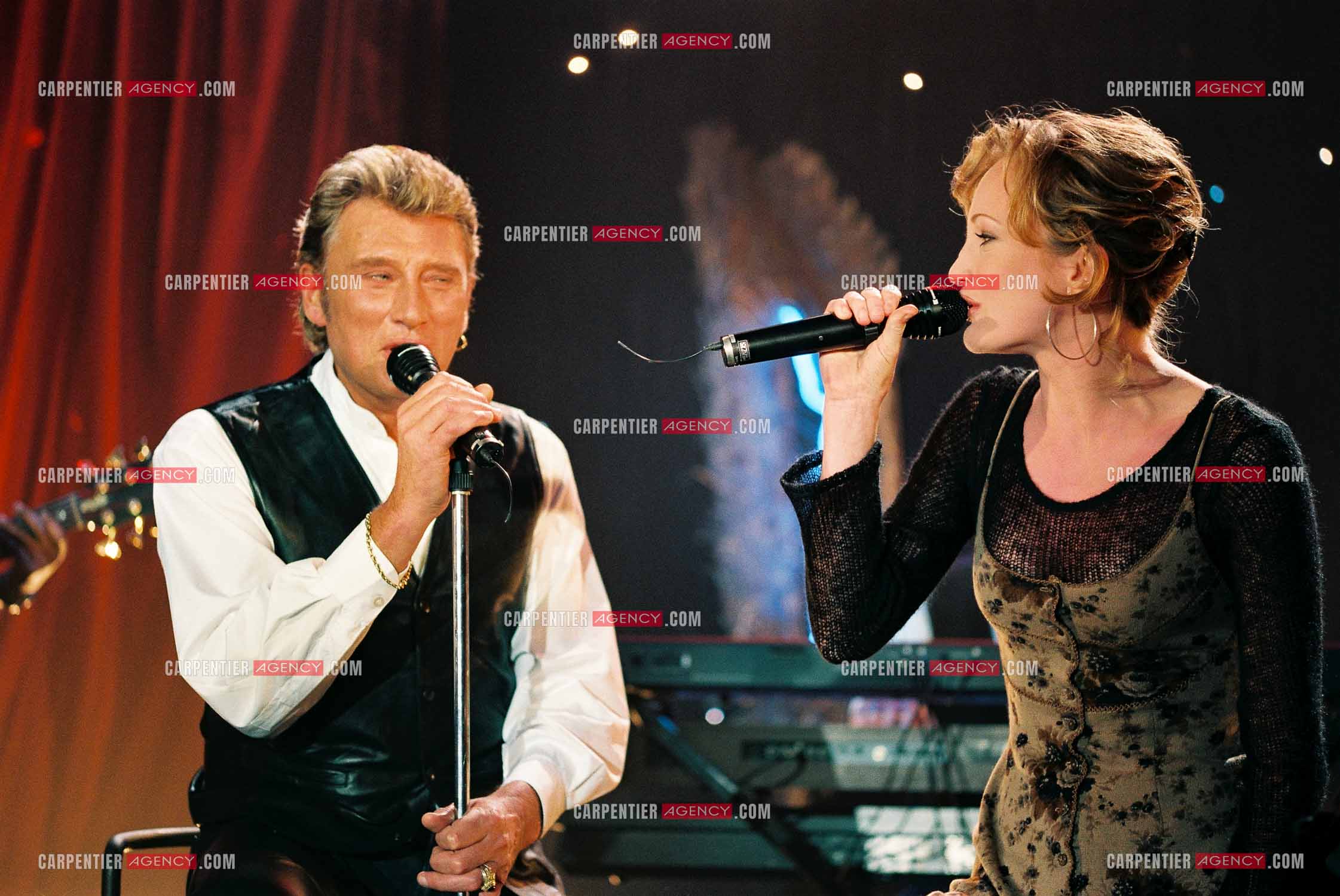 Le chanteur Johnny Hallyday et la chanteuse Patricia Kaas lors de l'enregistrement de l'émission  “ Je te dis vous “ sur TF1.       ( Exclusif )