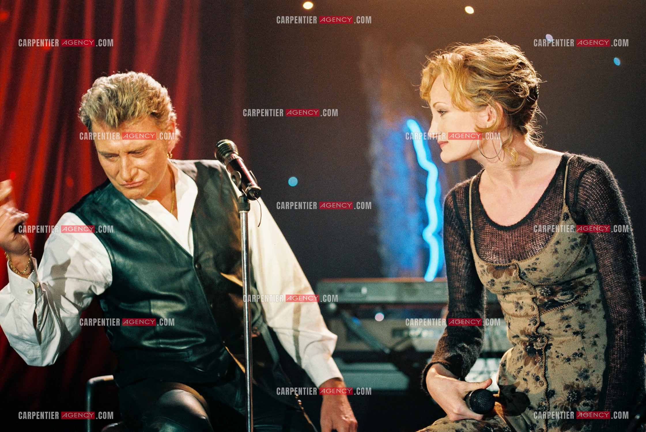 Le chanteur Johnny Hallyday et la chanteuse Patricia Kaas lors de l'enregistrement de l'émission  “ Je te dis vous “ sur TF1.       ( Exclusif )