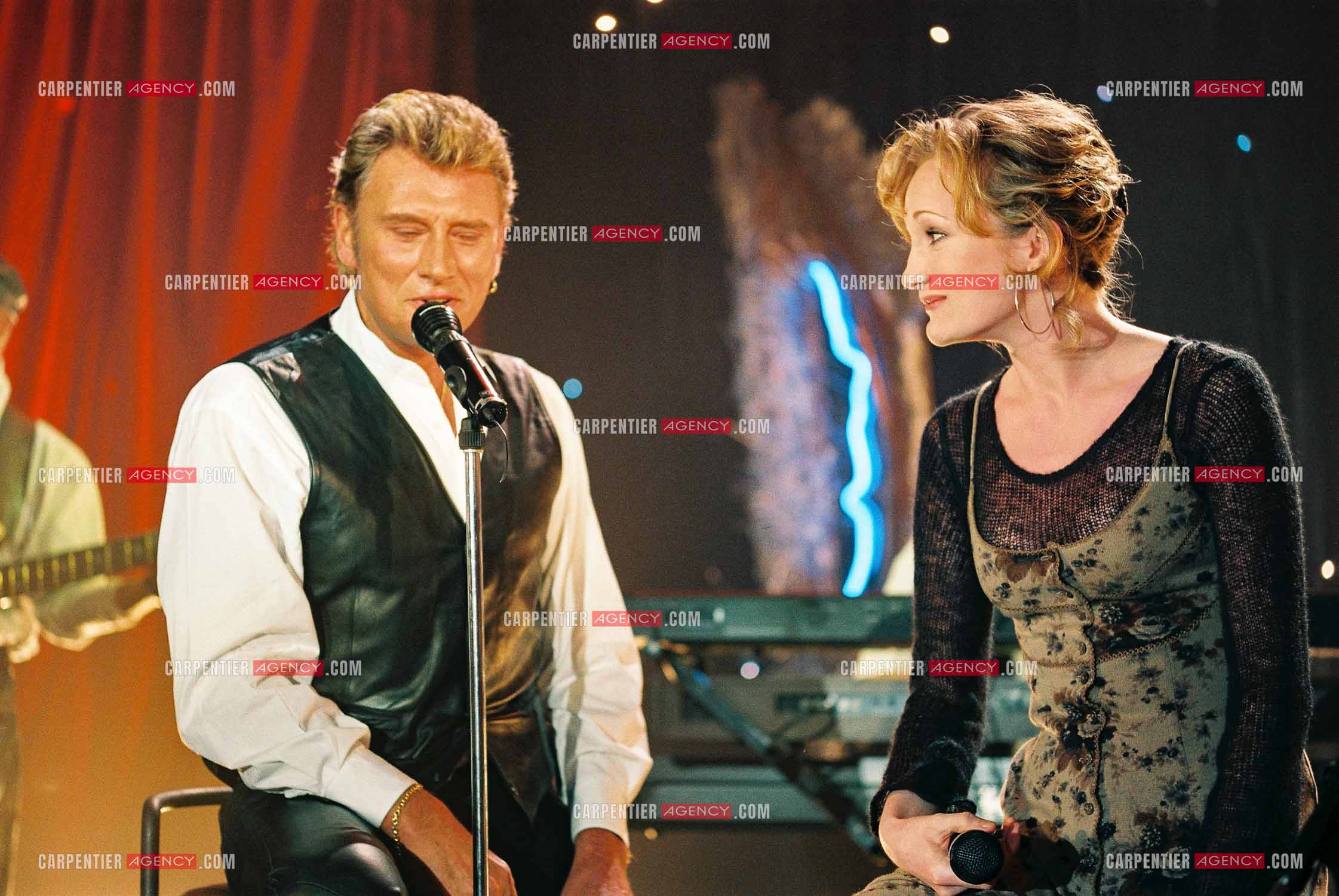 Le chanteur Johnny Hallyday et la chanteuse Patricia Kaas lors de l'enregistrement de l'émission  “ Je te dis vous “ sur TF1.       ( Exclusif )