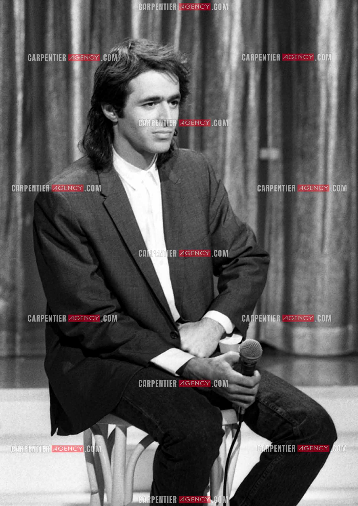Émission “Champs Élysées“ avec comme invité Jean-Jacques Goldman le 06 Déc 1986.